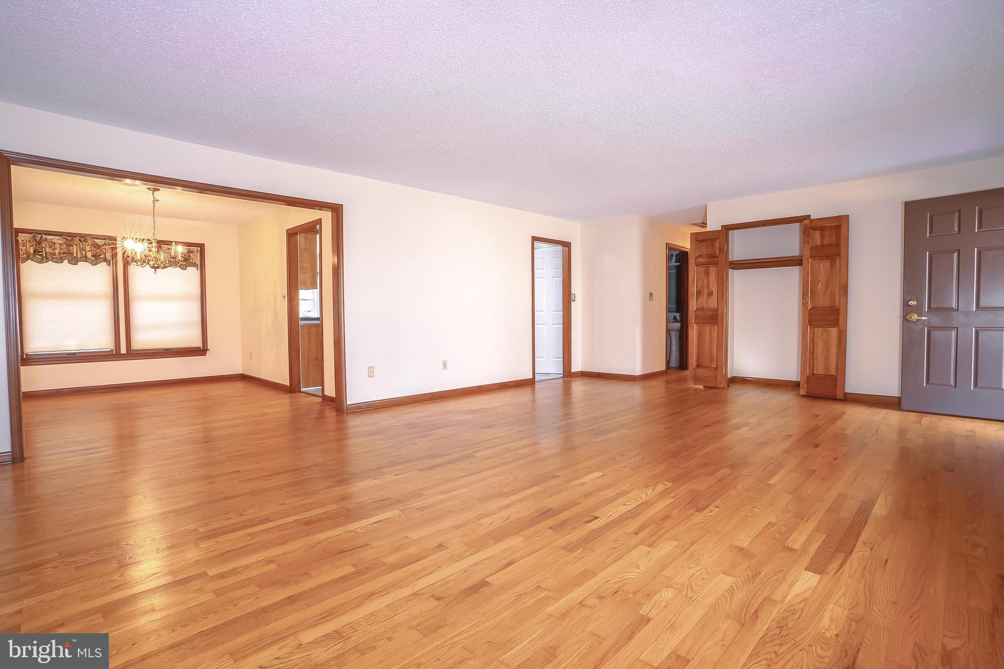 CHESTNUT RIDGE - Residential