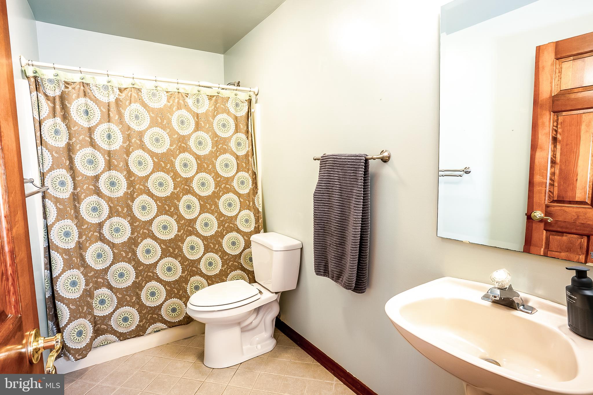 CHESTNUT RIDGE - Residential