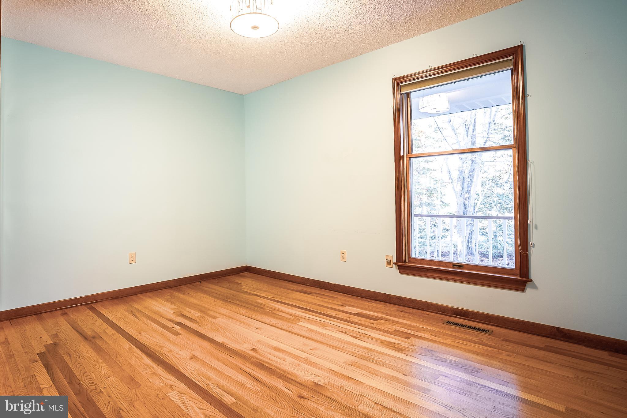 CHESTNUT RIDGE - Residential