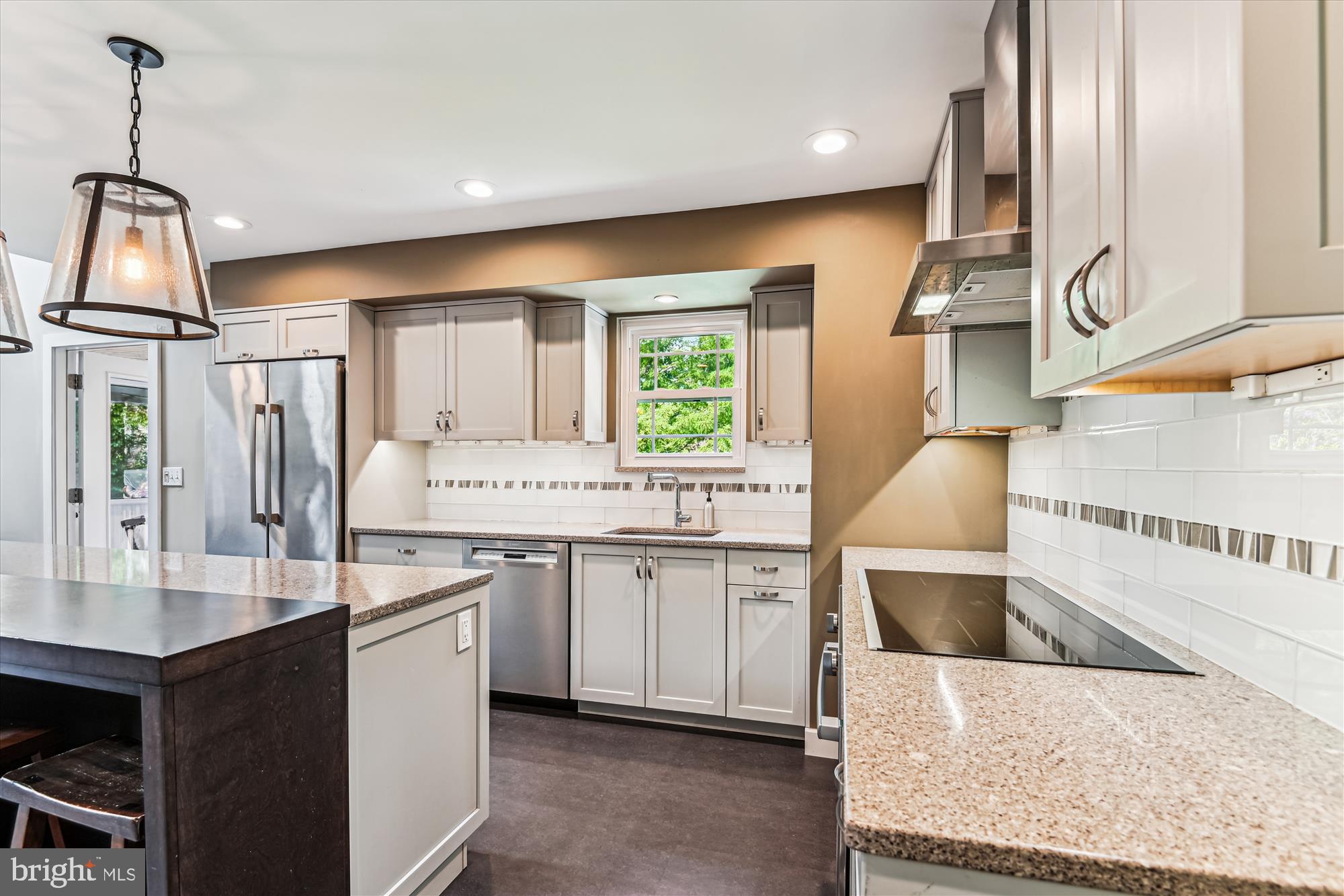 798 WINDGATE DRIVE