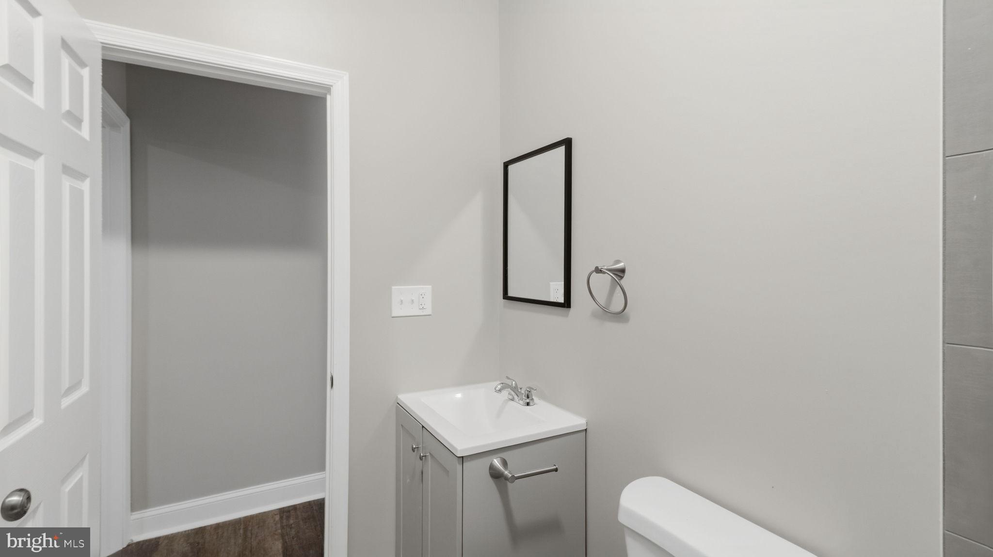 SANDTOWN-WINCHESTER - Residential Lease