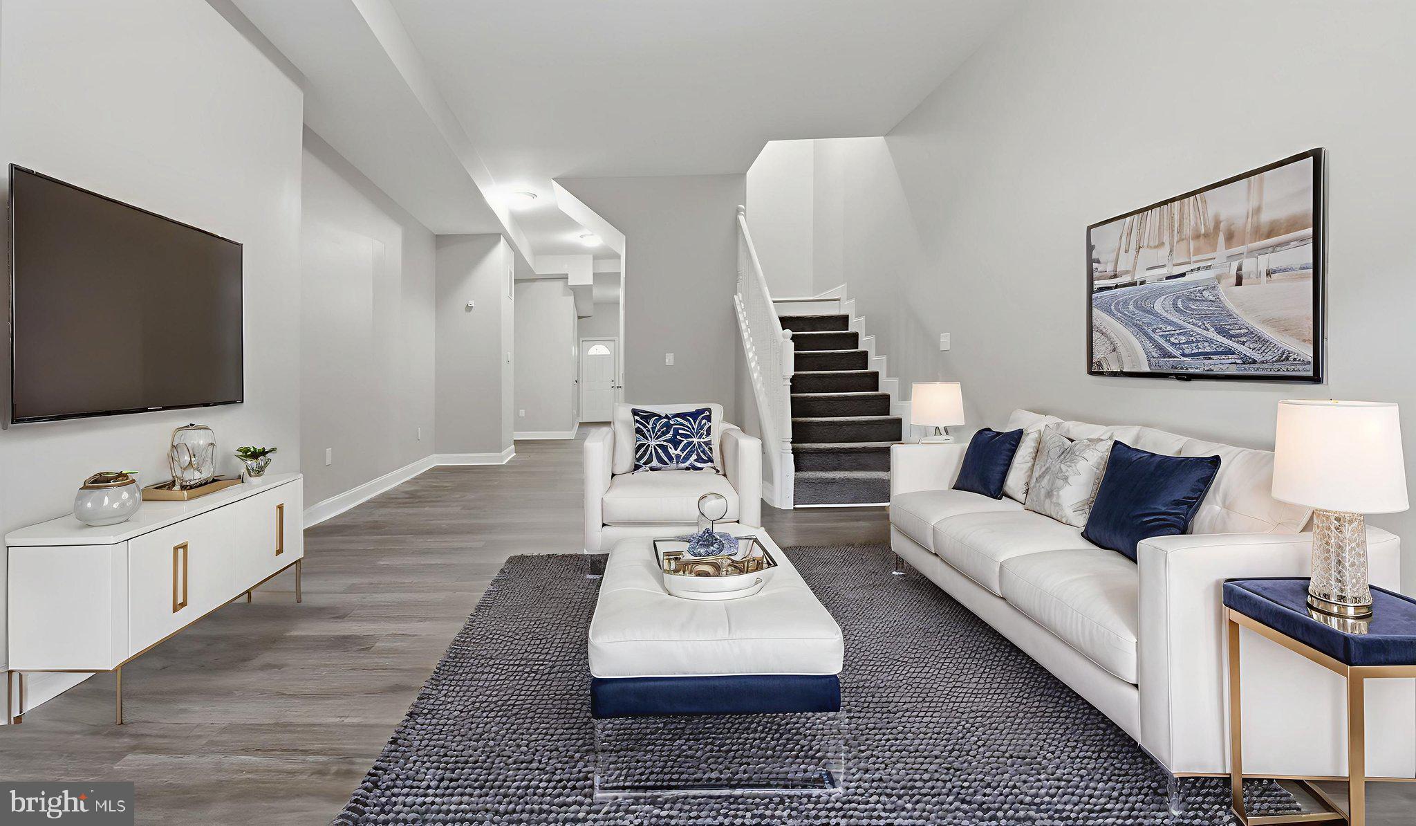 SANDTOWN-WINCHESTER - Residential Lease