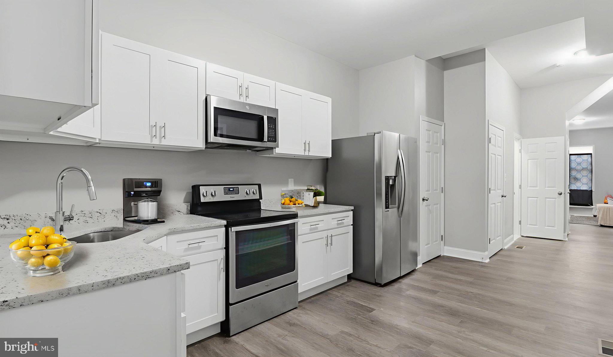 SANDTOWN-WINCHESTER - Residential Lease