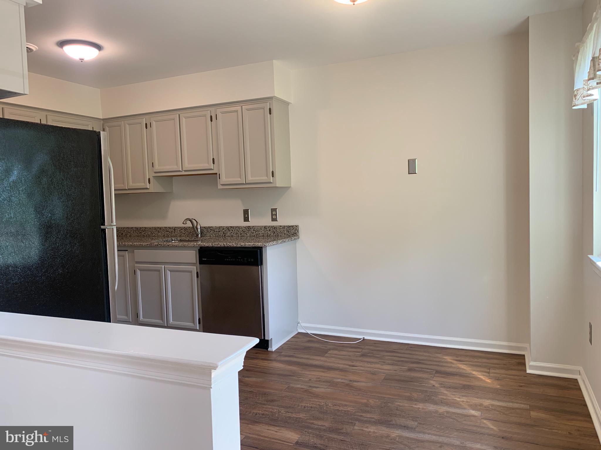 LINDENFIELD - Residential Lease