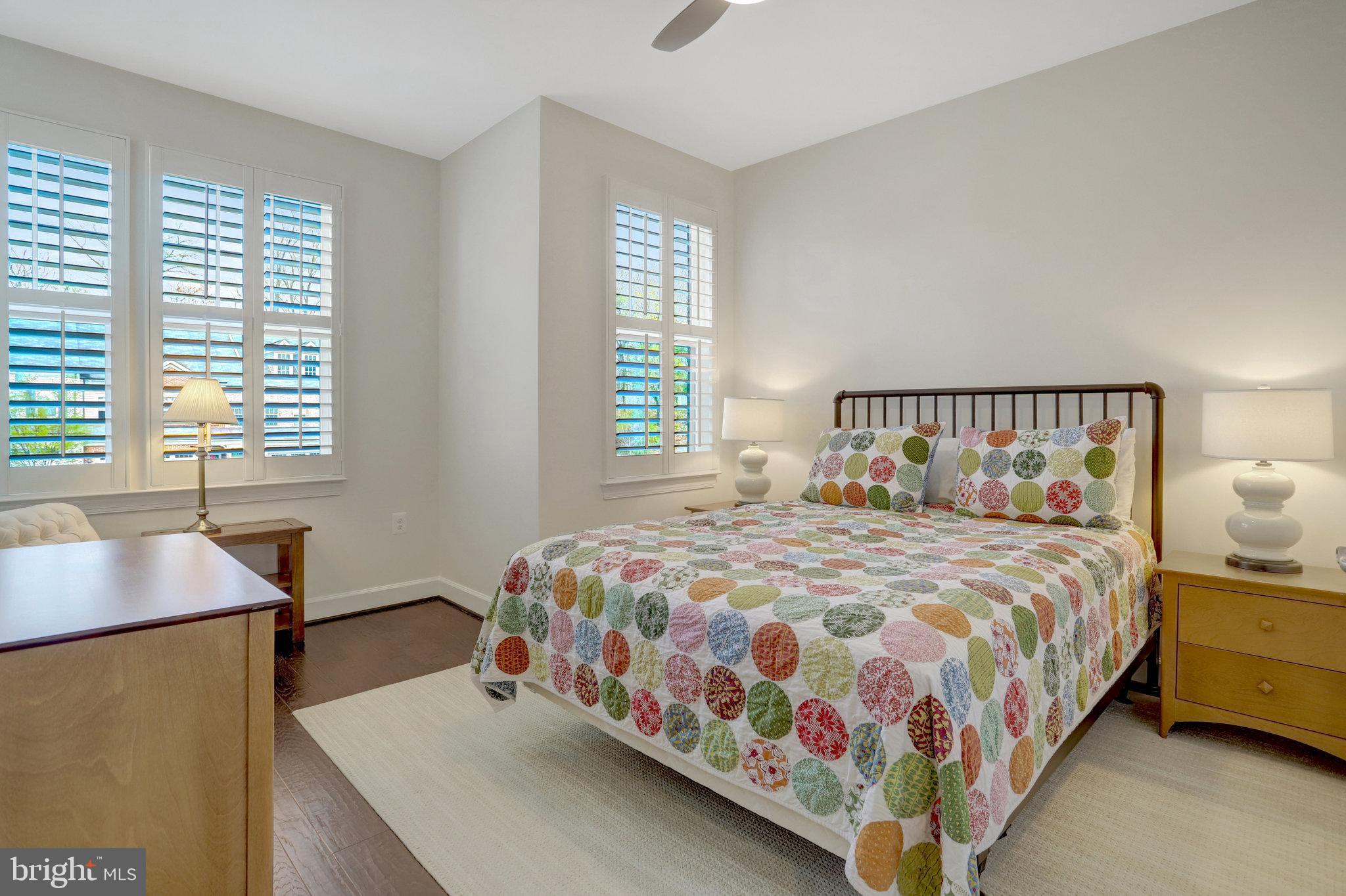 WALHAVEN AT KINGSTOWNE - Residential