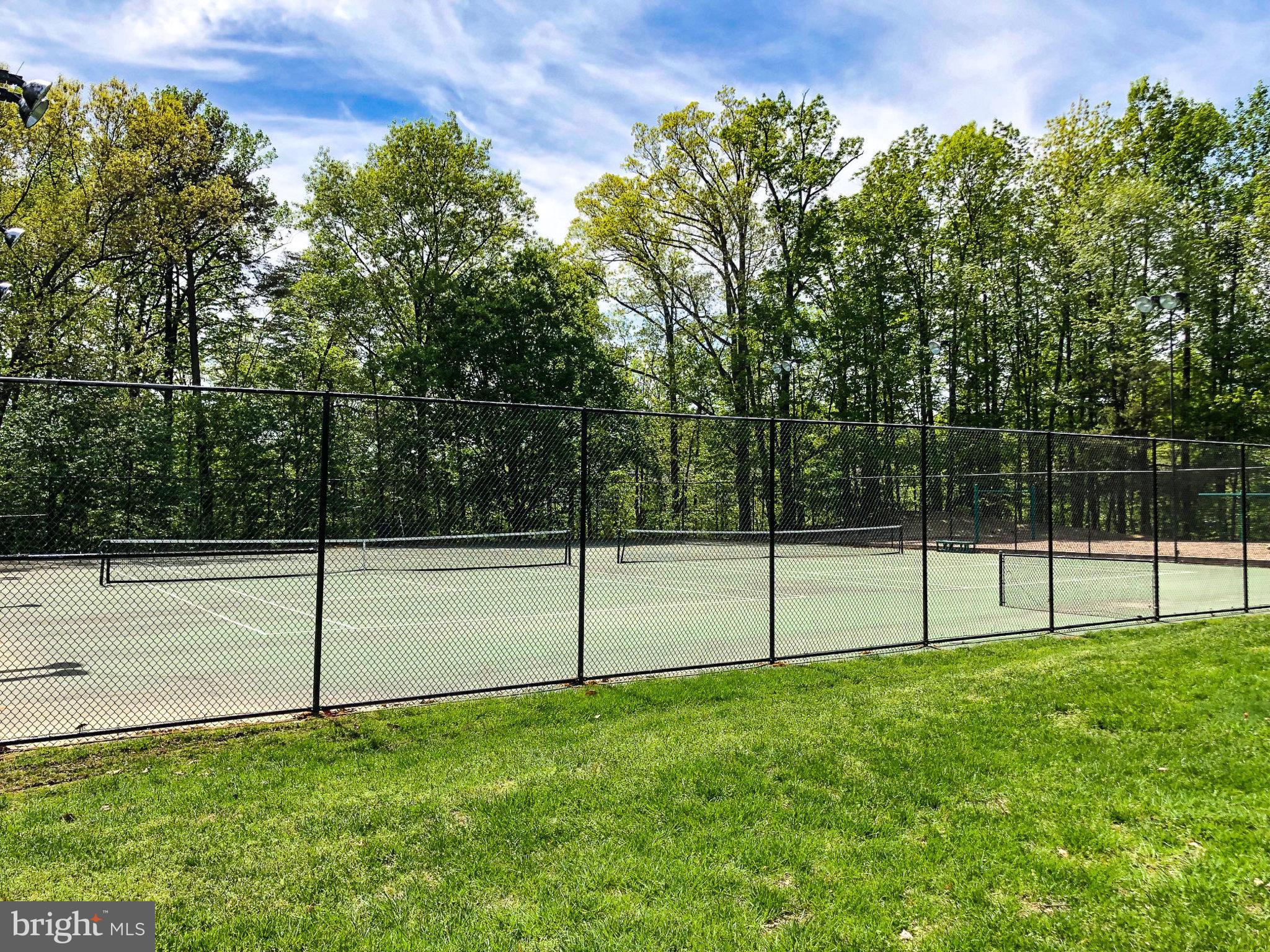 WALHAVEN AT KINGSTOWNE - Residential