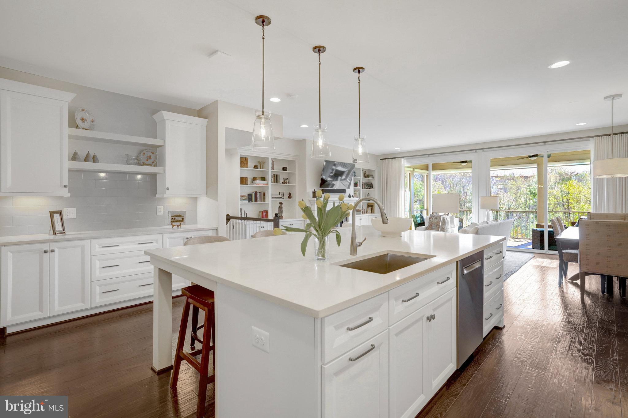 WALHAVEN AT KINGSTOWNE - Residential