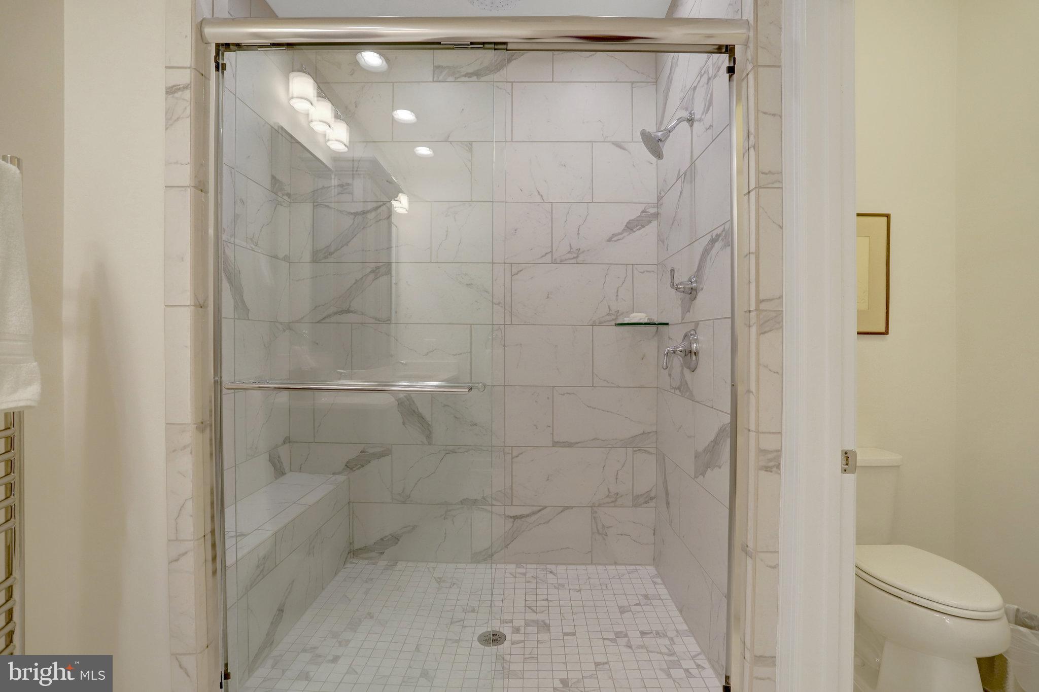 WALHAVEN AT KINGSTOWNE - Residential