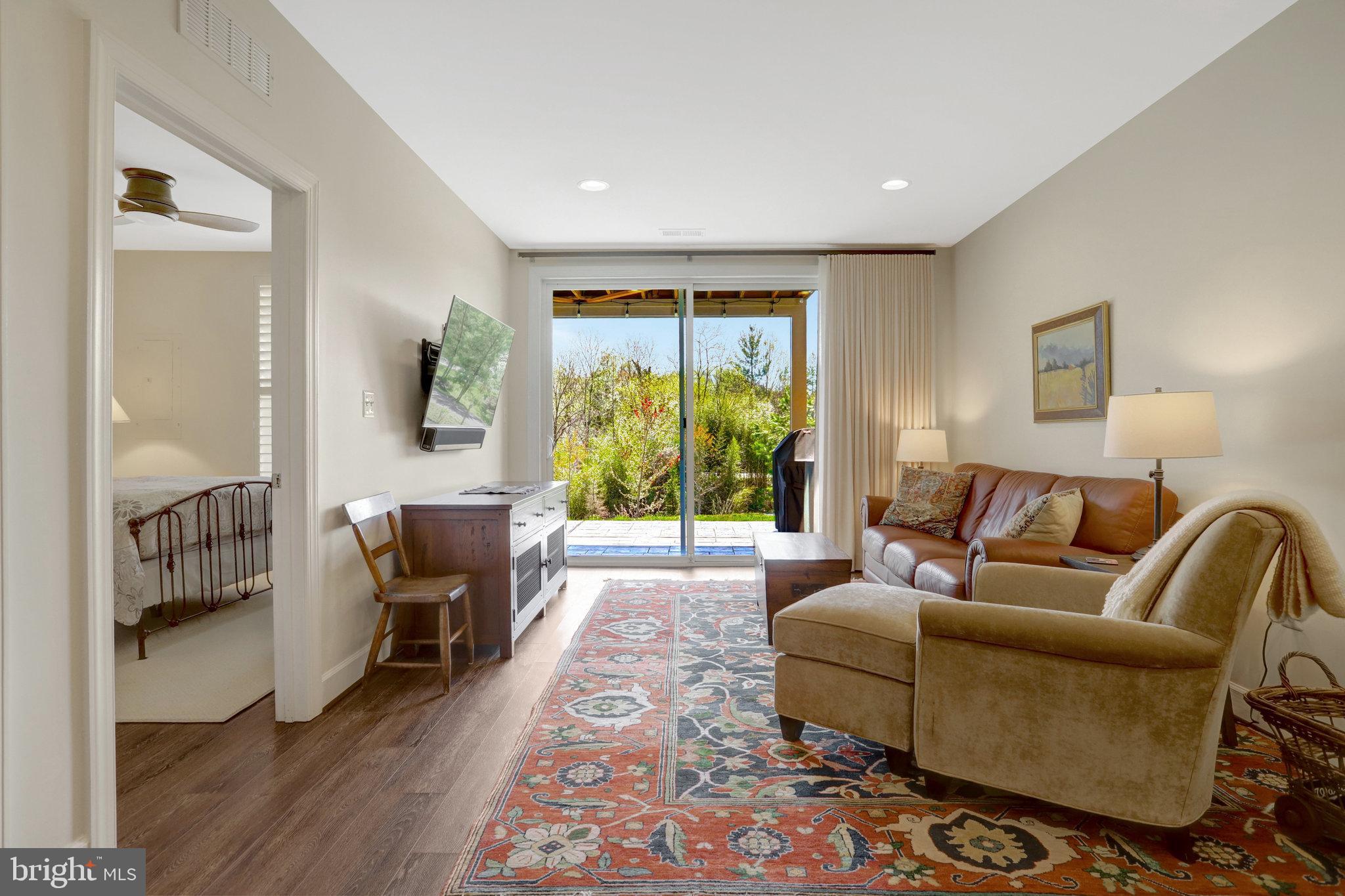 WALHAVEN AT KINGSTOWNE - Residential