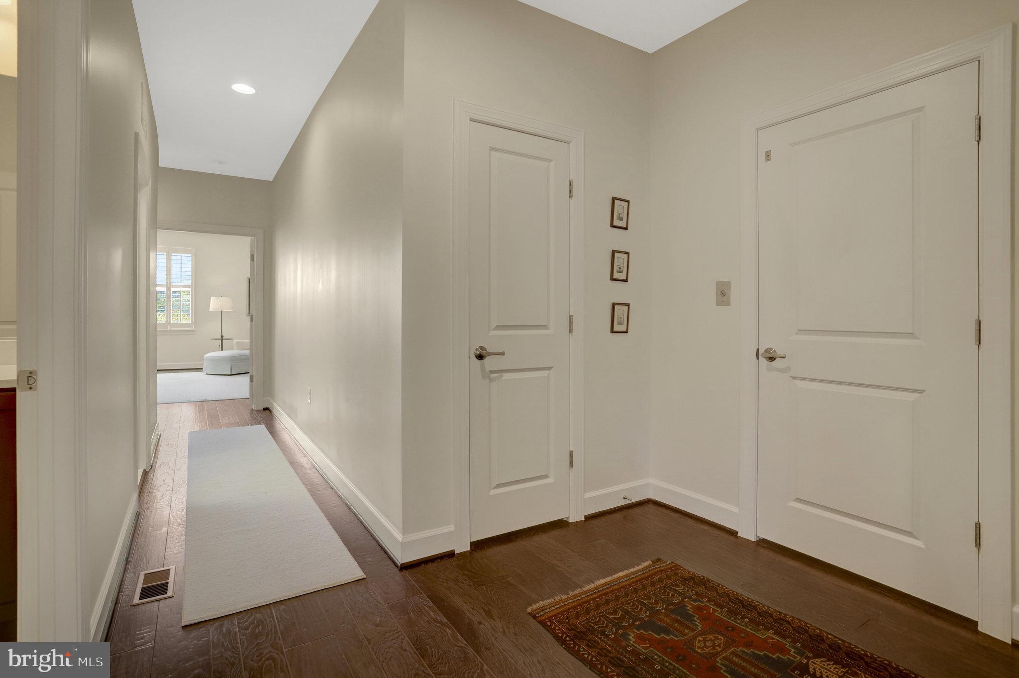 WALHAVEN AT KINGSTOWNE - Residential