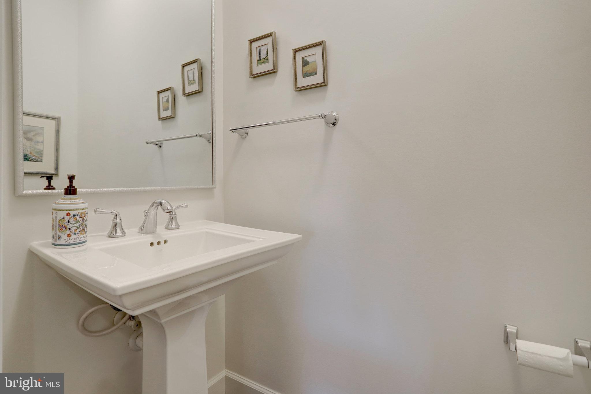 WALHAVEN AT KINGSTOWNE - Residential