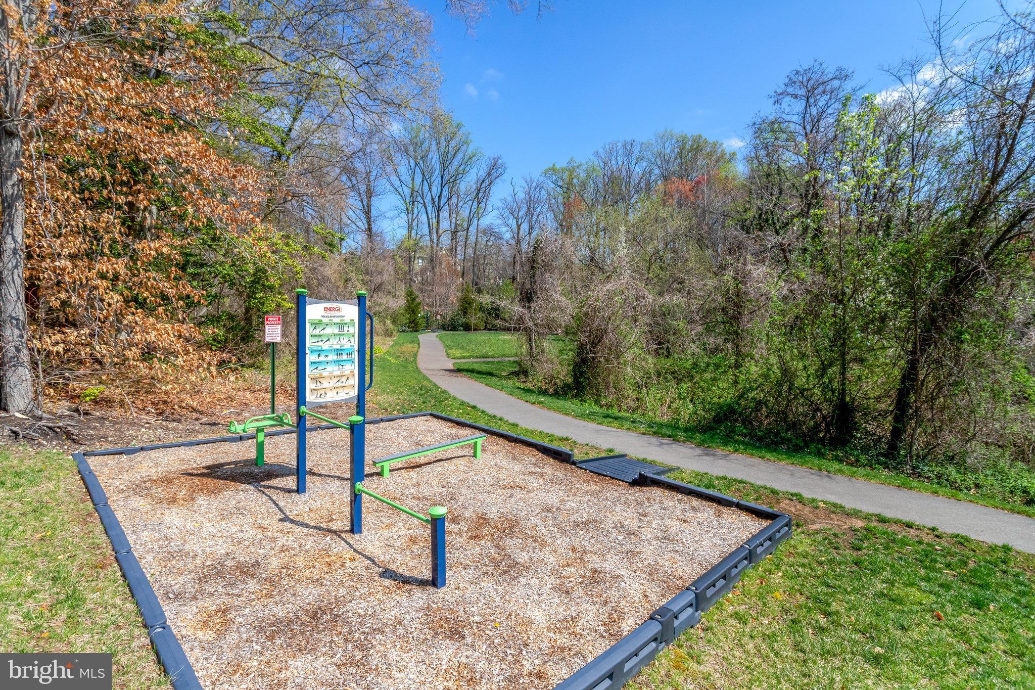 WALHAVEN AT KINGSTOWNE - Residential