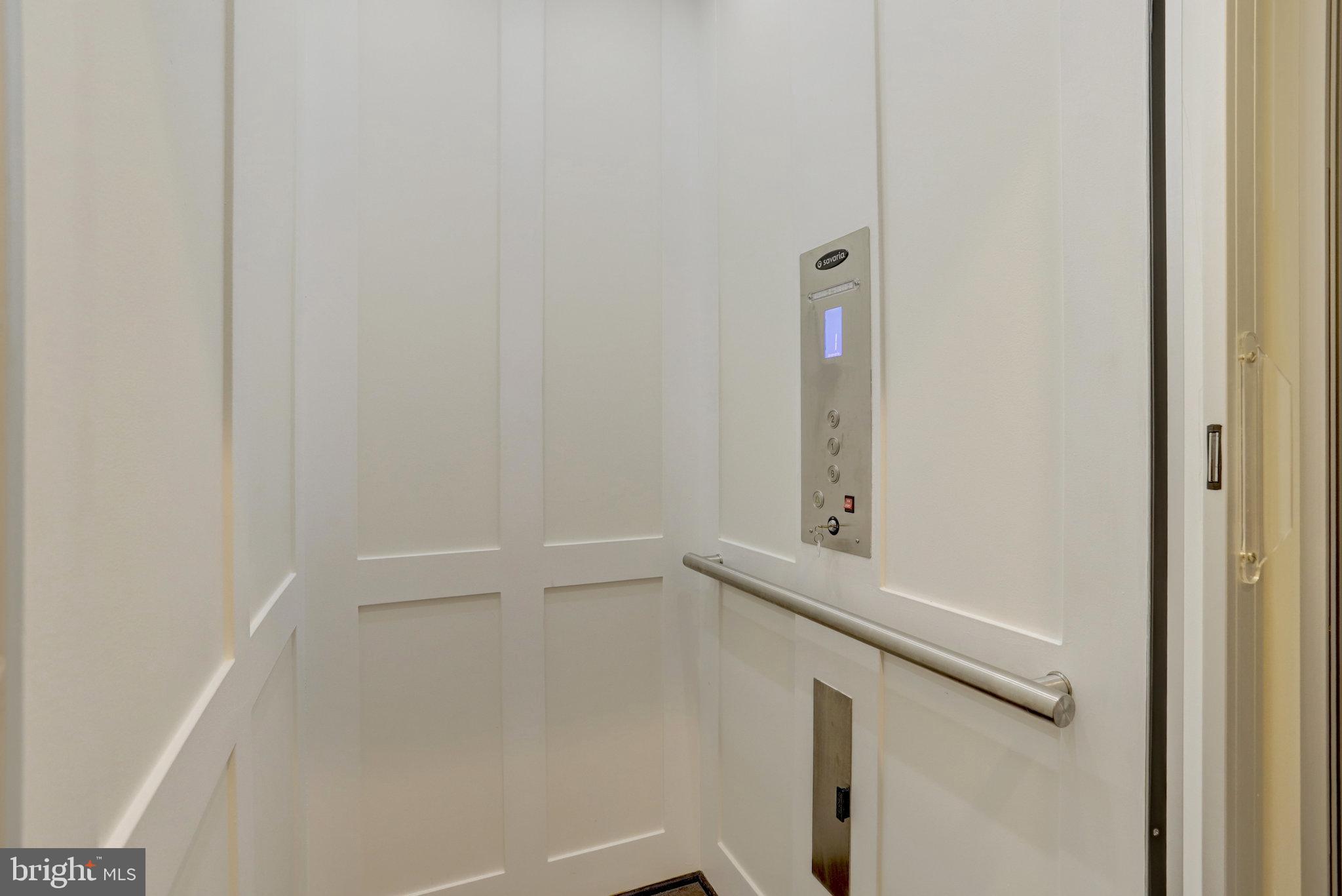 WALHAVEN AT KINGSTOWNE - Residential