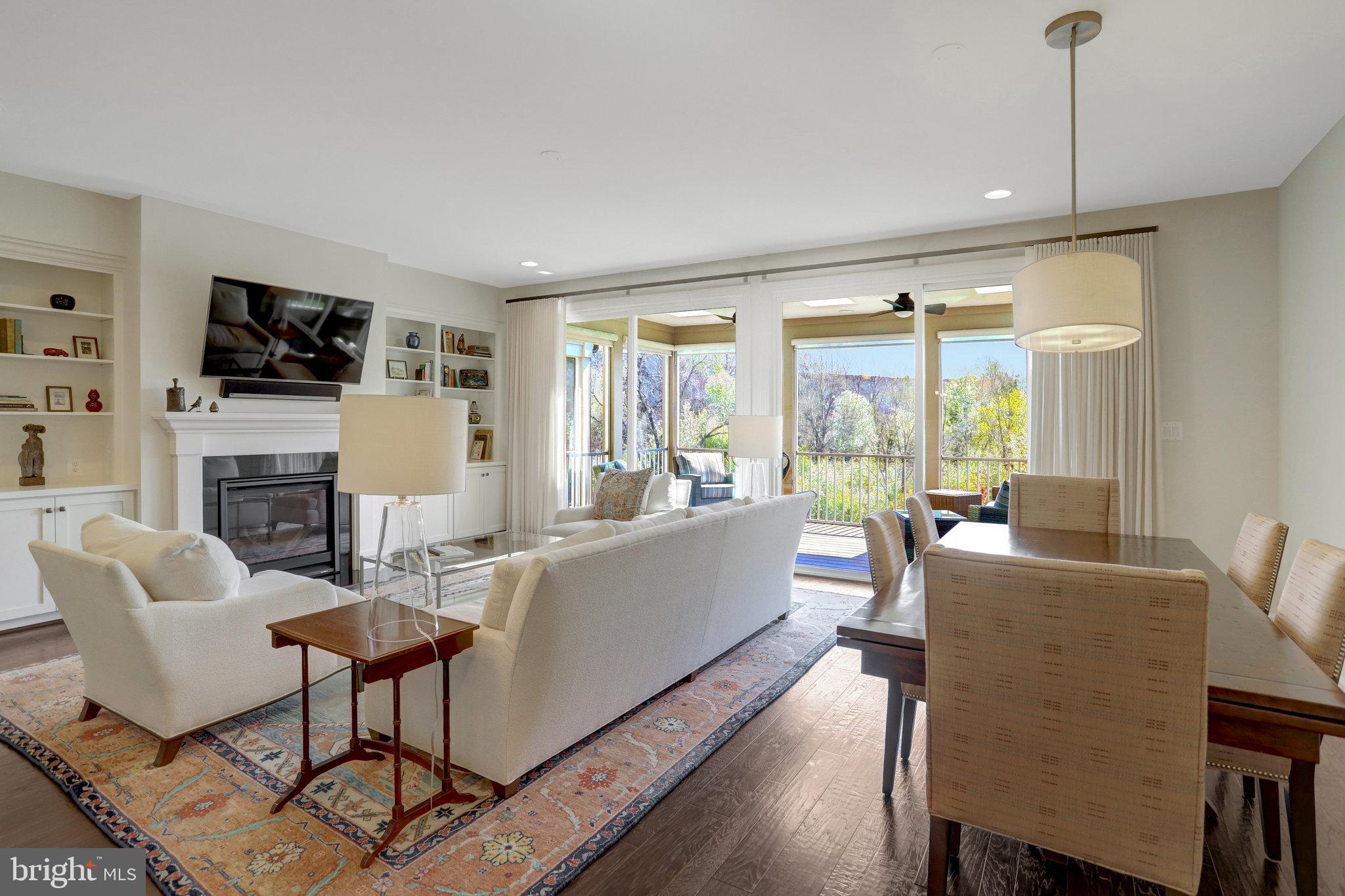 WALHAVEN AT KINGSTOWNE - Residential