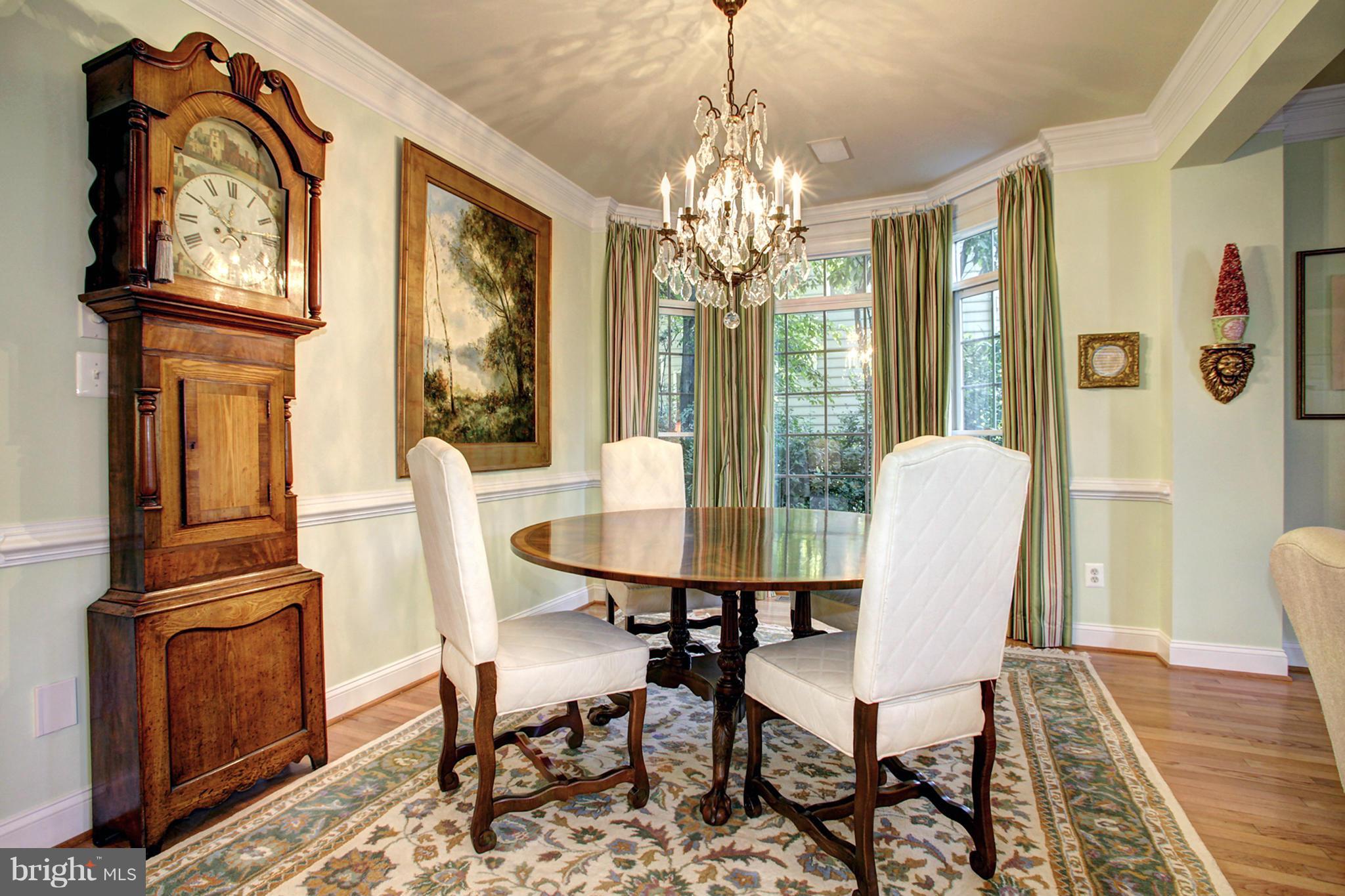 MCLEAN VILLAGE - Residential