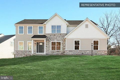 COPPER BEECH PLAN AT HICKORY POINTE WAYNESBORO PA 17268