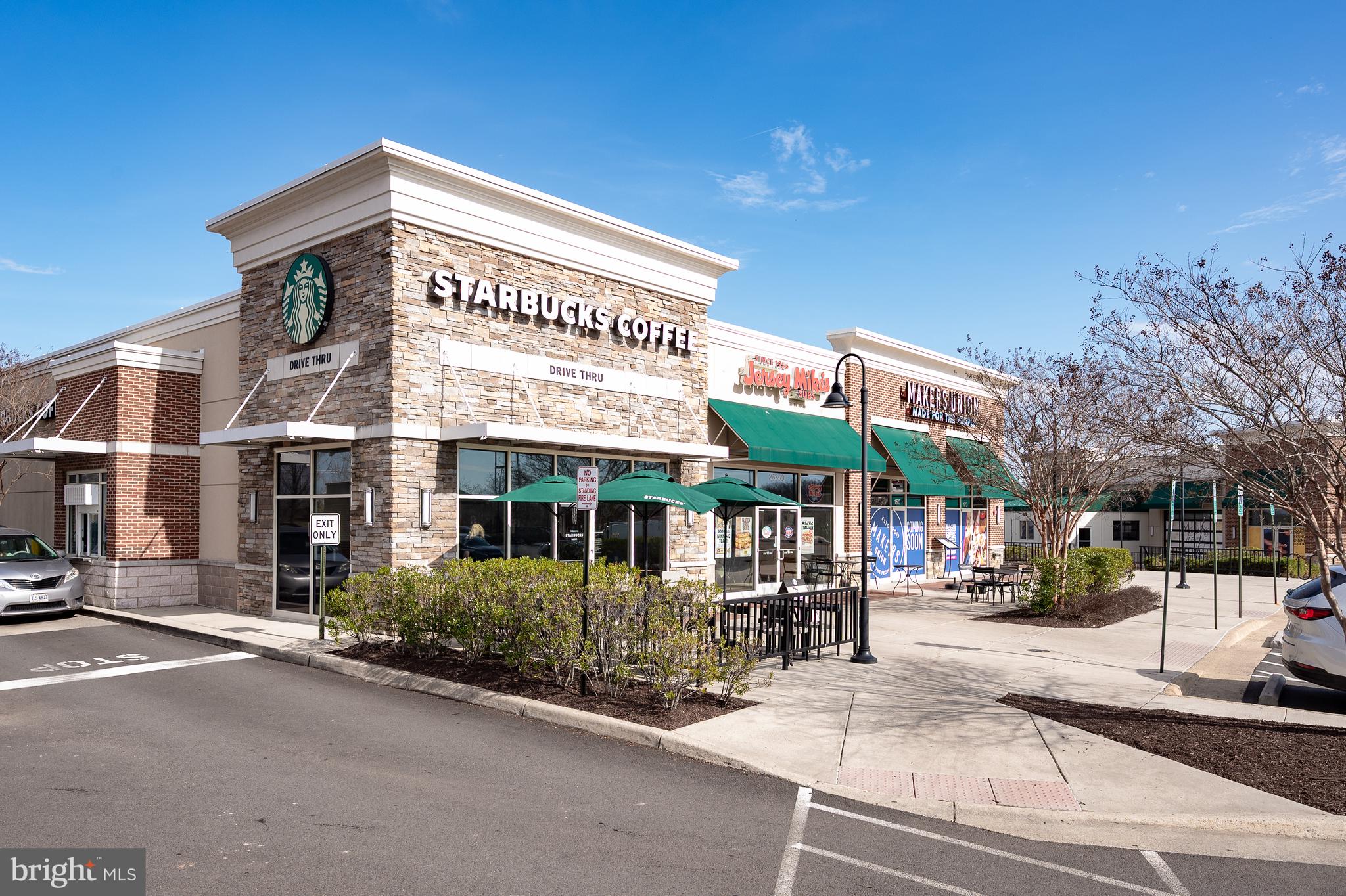 SOUTH RIDING - Residential