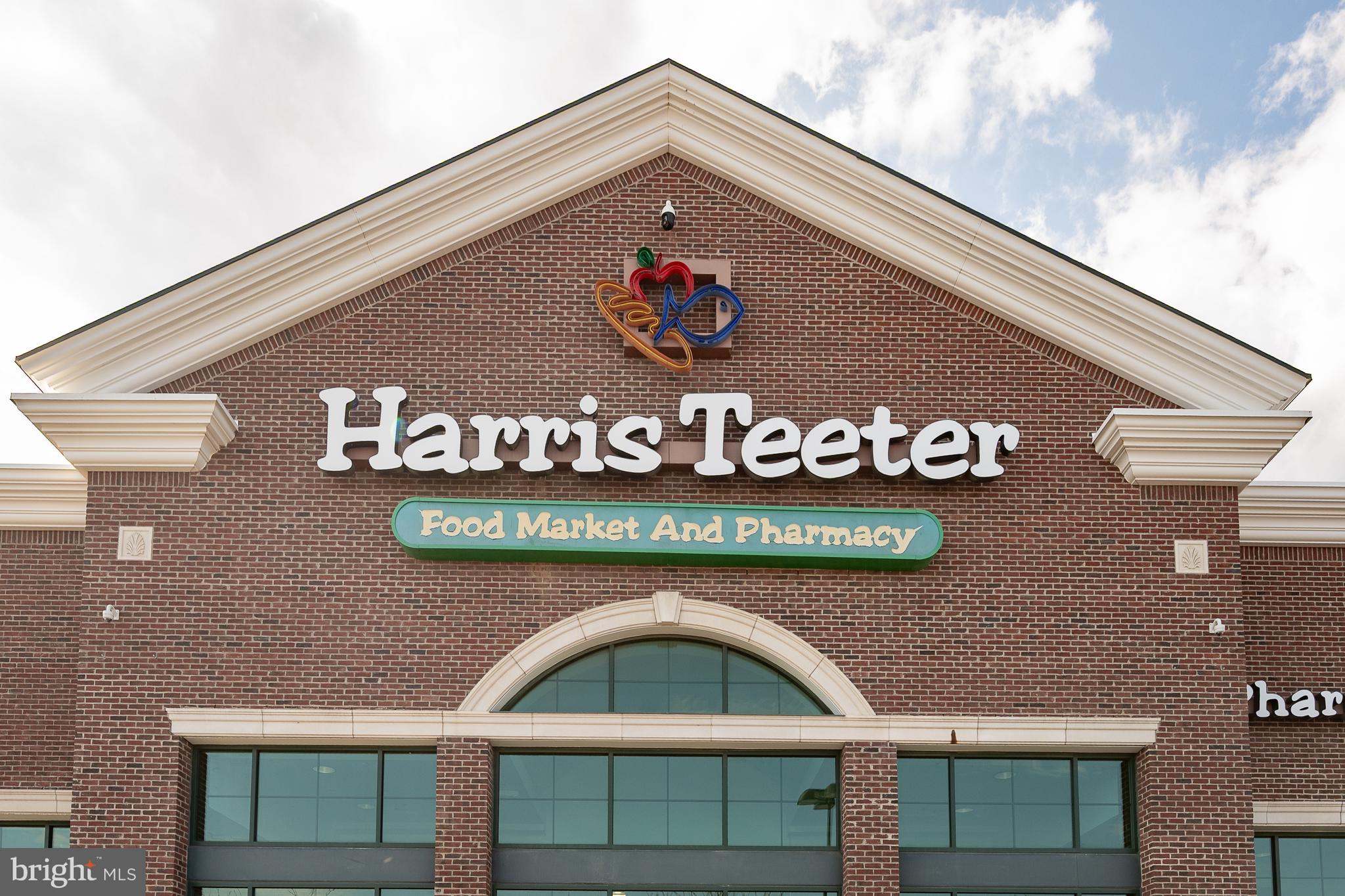 SOUTH RIDING - Residential