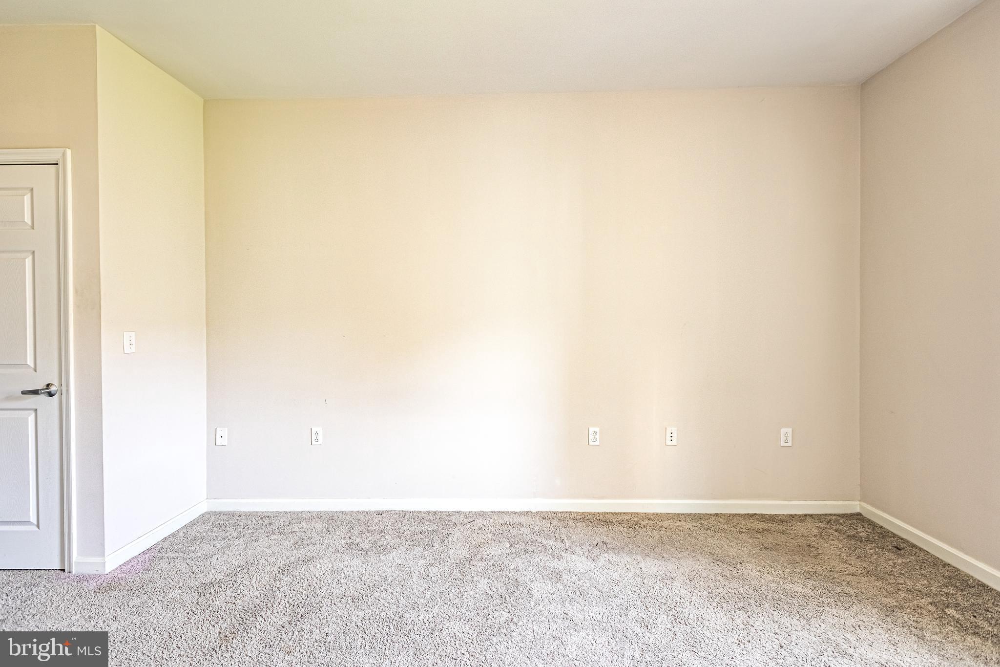 PIERSIDE AT HARBORVIEW - Residential Lease