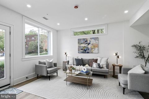 2524 41ST STREET NW 1 WASHINGTON DC 20007