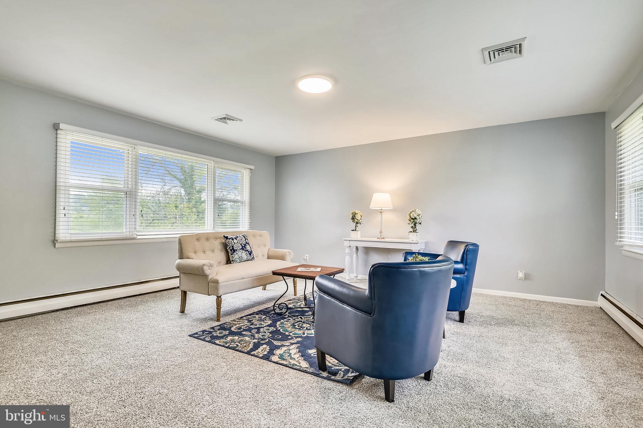 CAMPUS HILLS - Residential