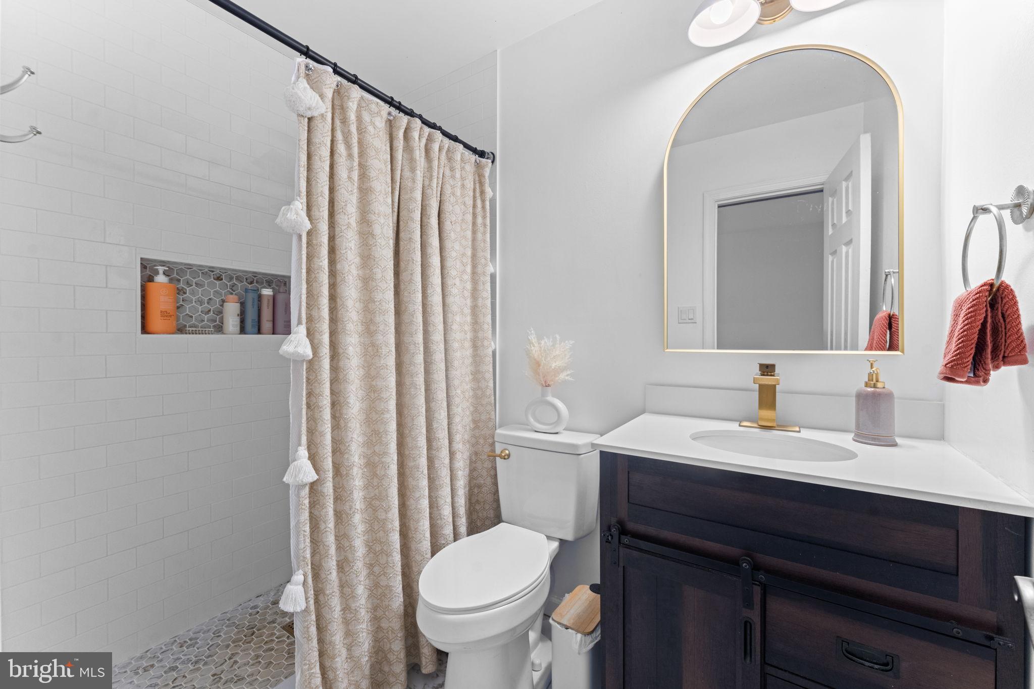 HERITAGE GATE - Residential