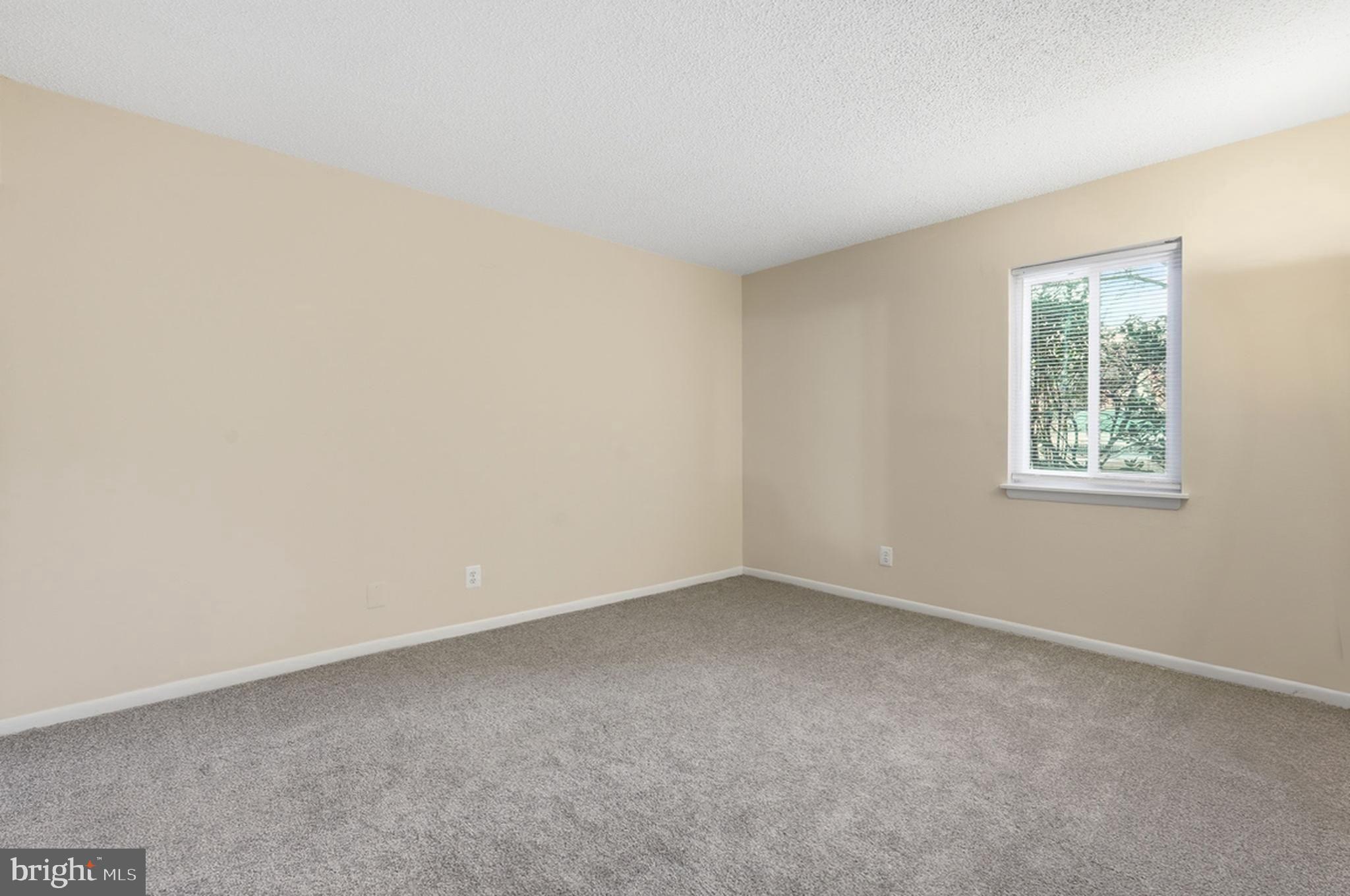 HUNTERS WOODS VILLAGE - Residential