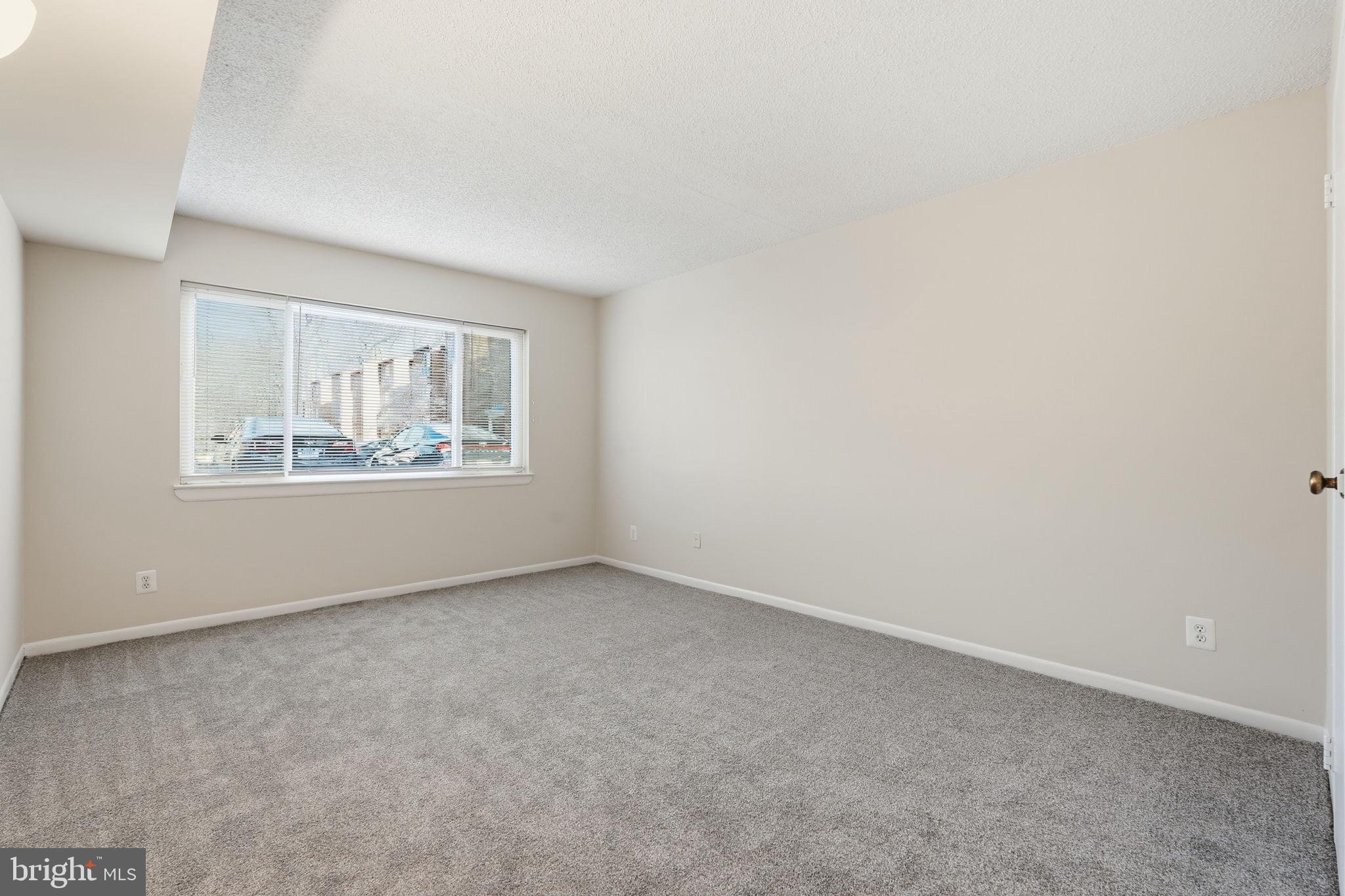 HUNTERS WOODS VILLAGE - Residential