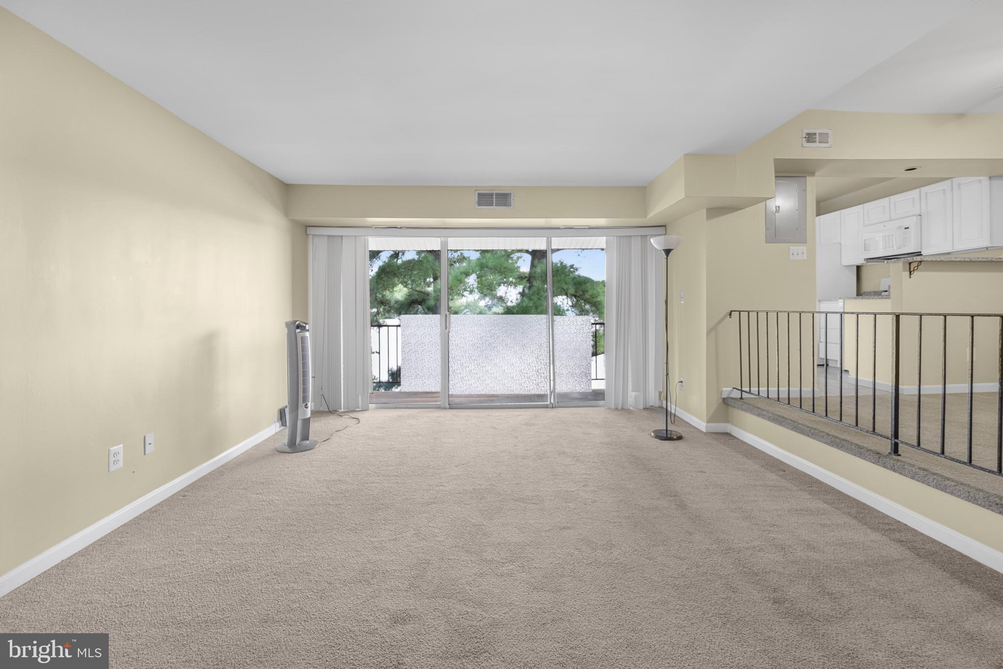 4709 TECUMSEH STREET 302