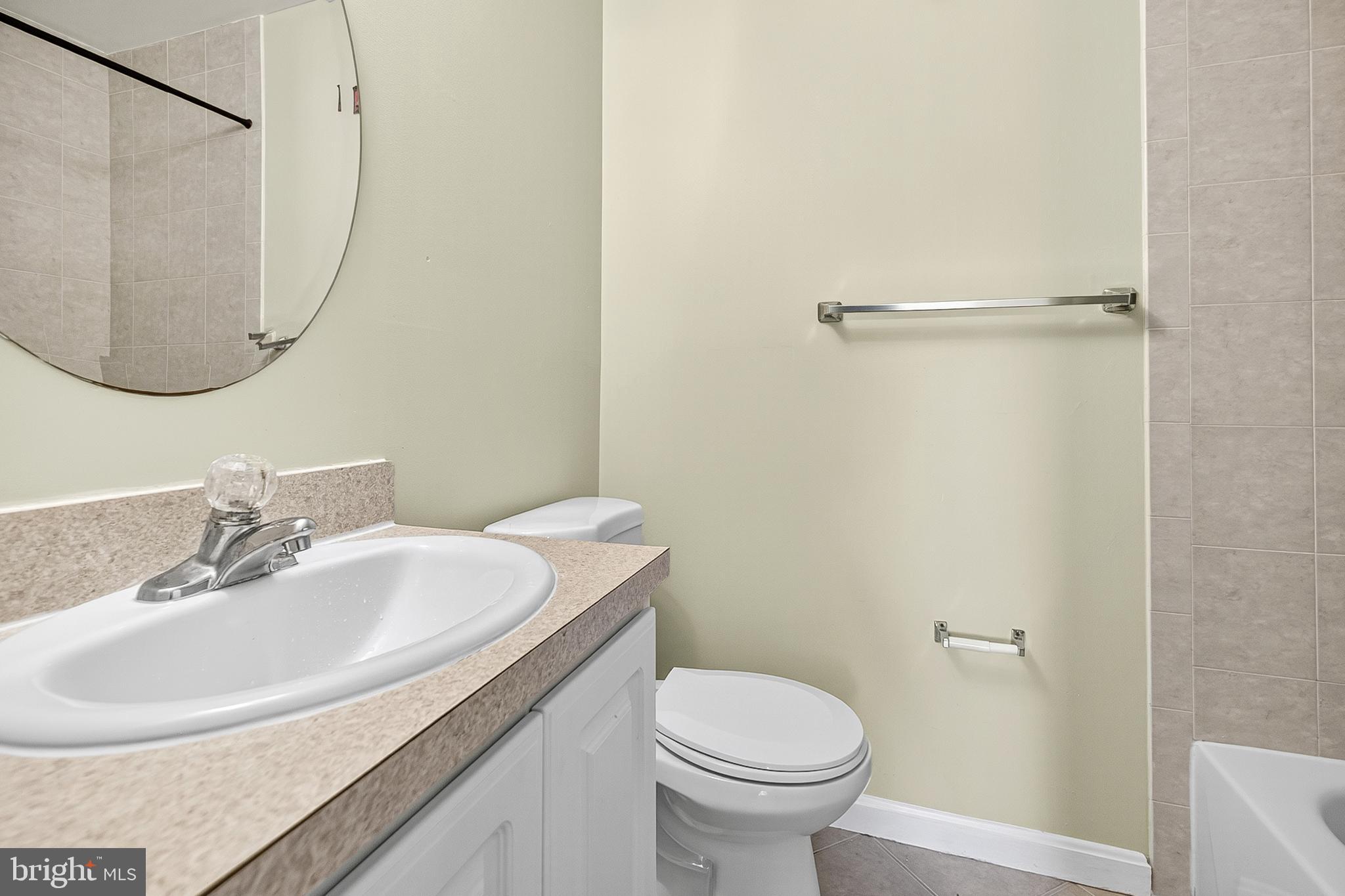 THE OASIS CONDOMINIUMS - Residential