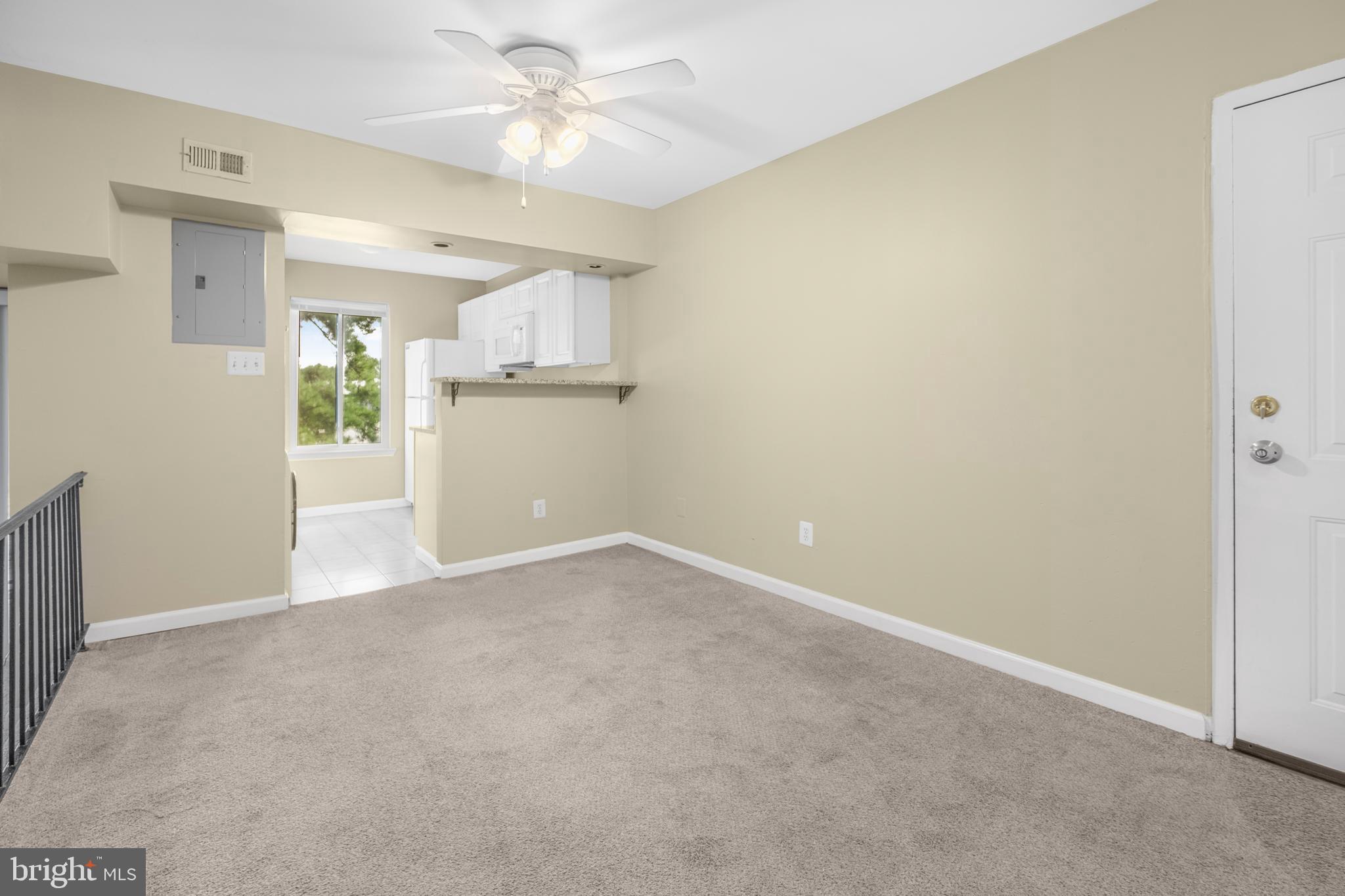 4709 TECUMSEH STREET 302