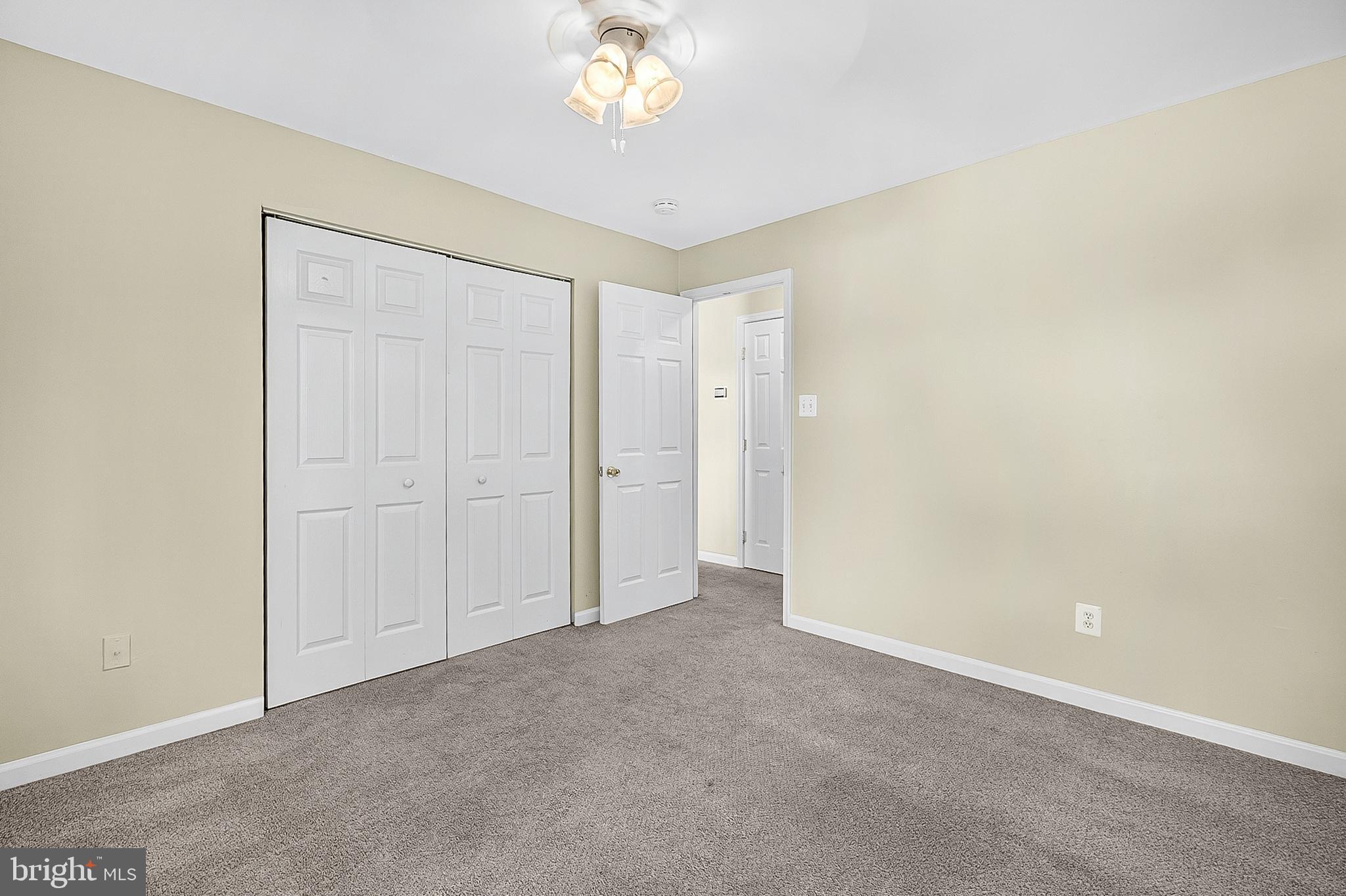 THE OASIS CONDOMINIUMS - Residential