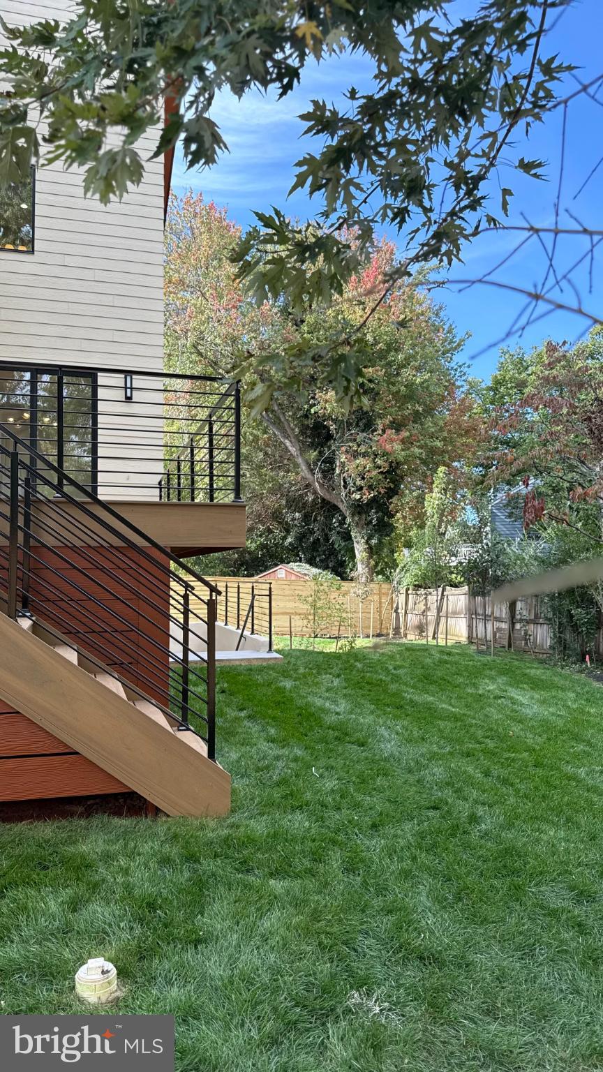 DEVON PARK - Residential