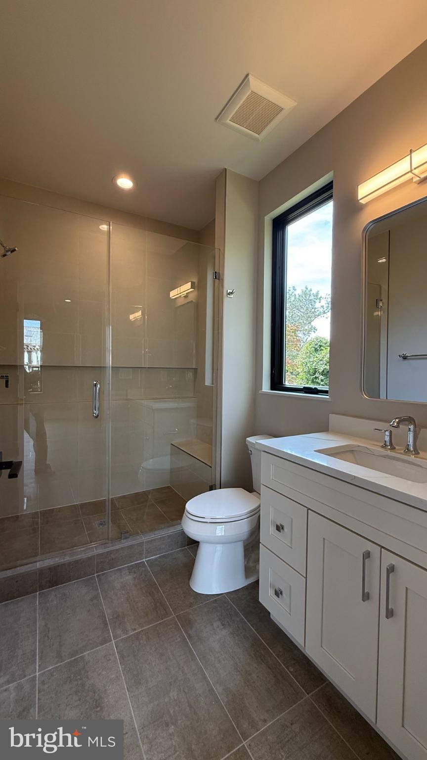 DEVON PARK - Residential