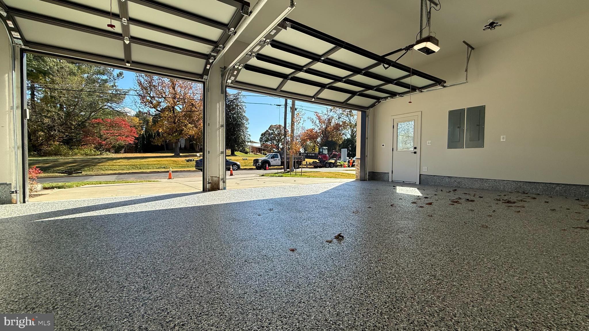 DEVON PARK - Residential