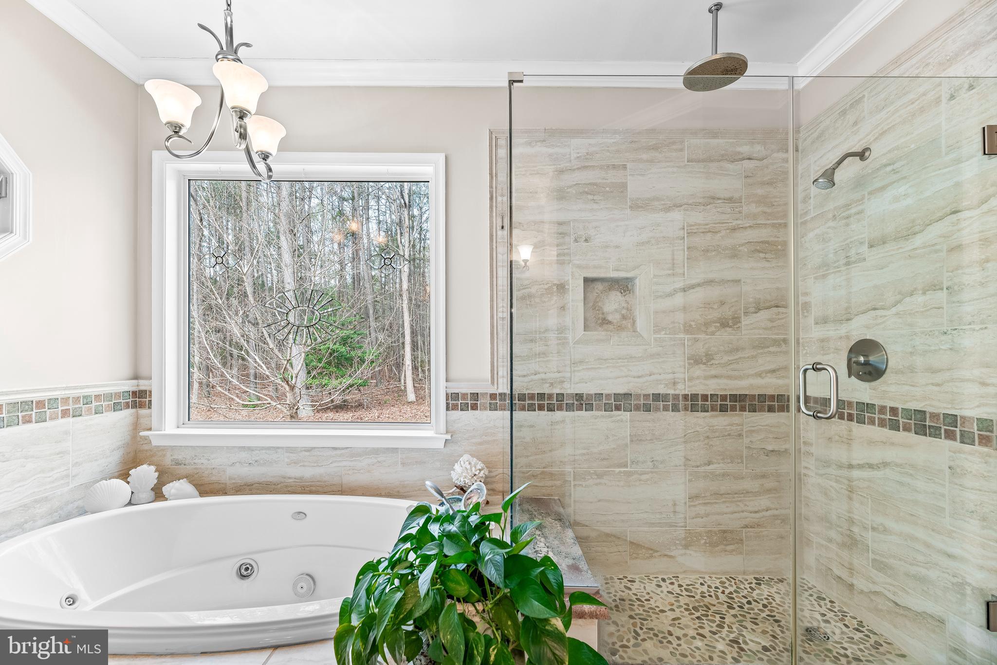 PINE LAKE - Residential