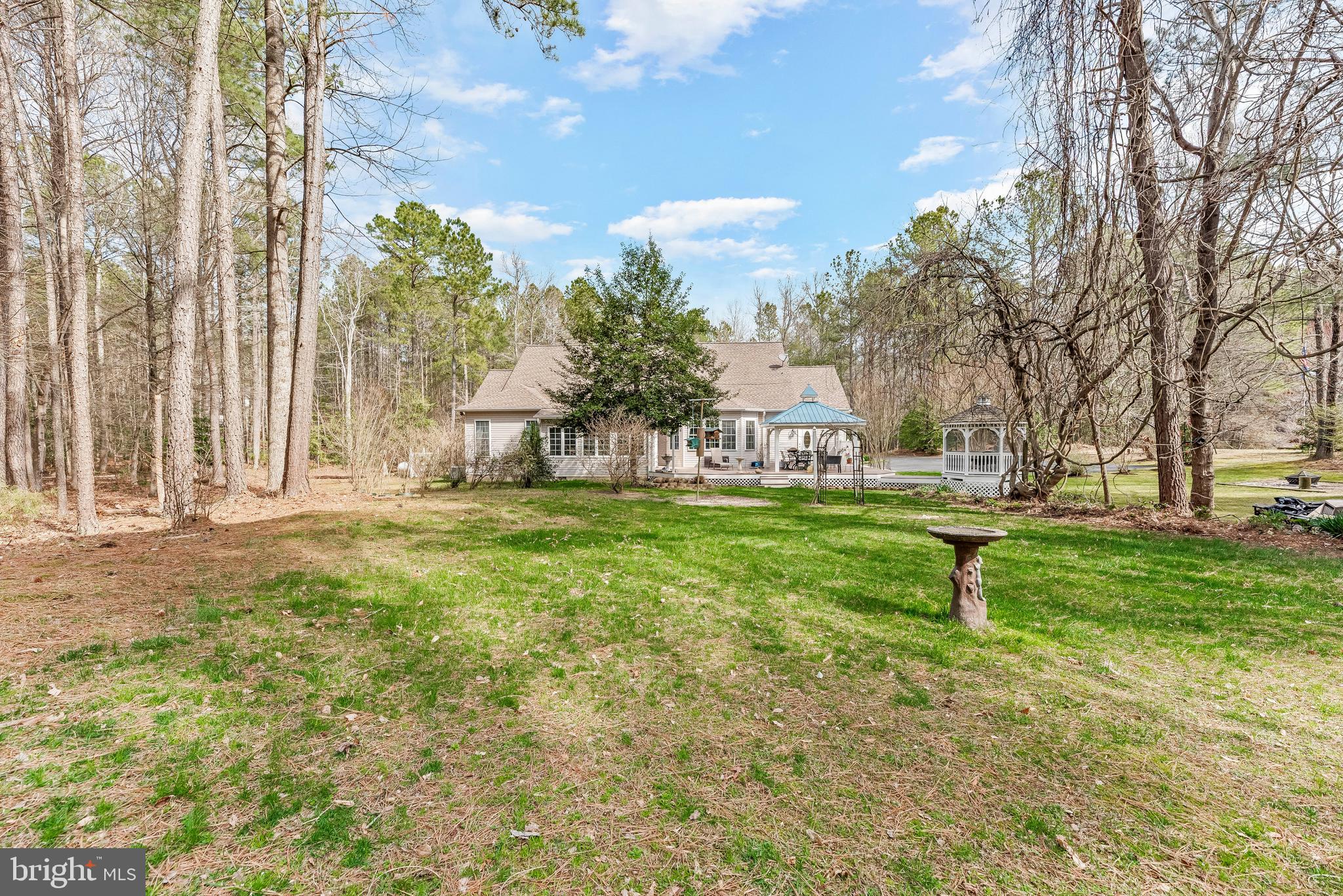 PINE LAKE - Residential