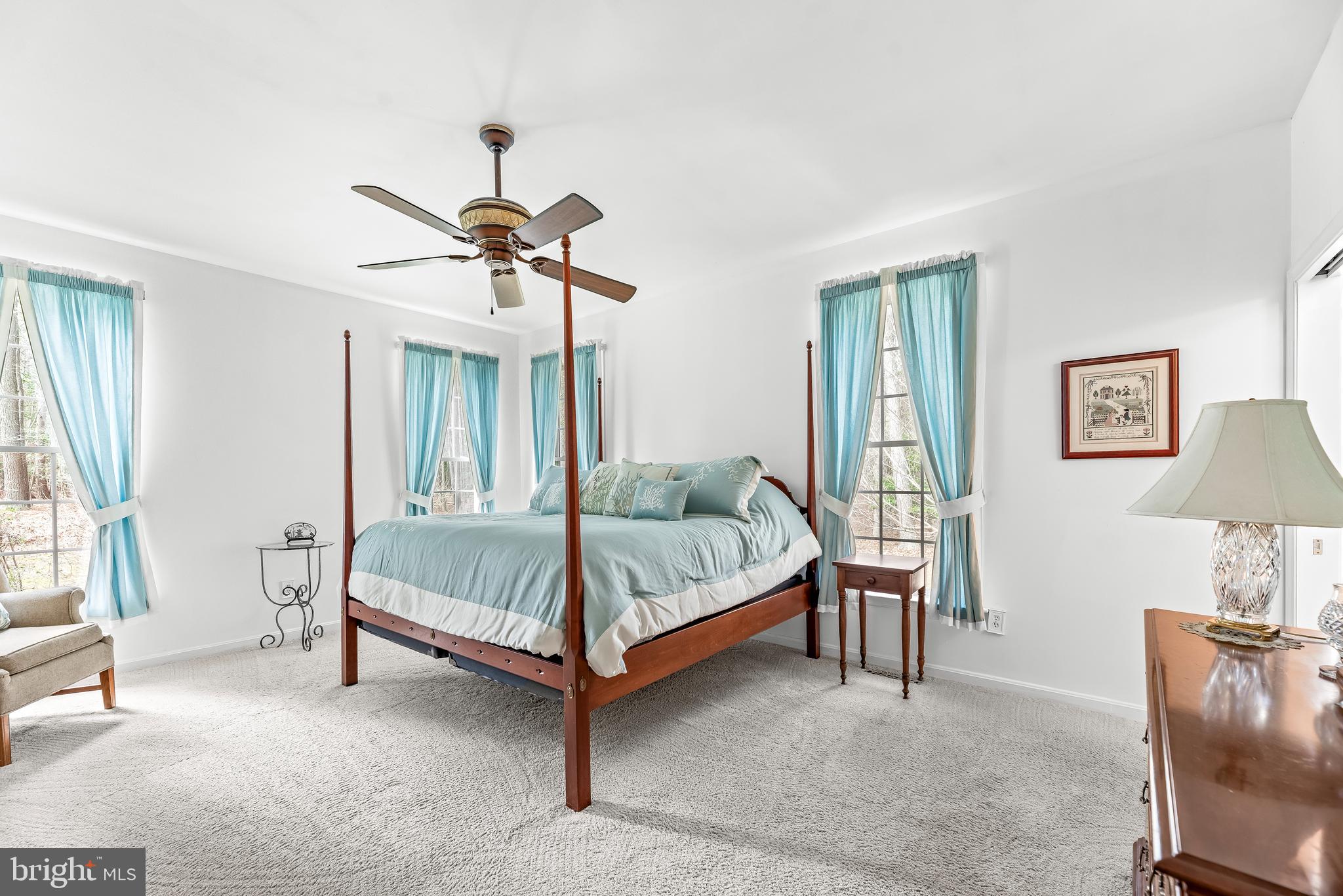 PINE LAKE - Residential