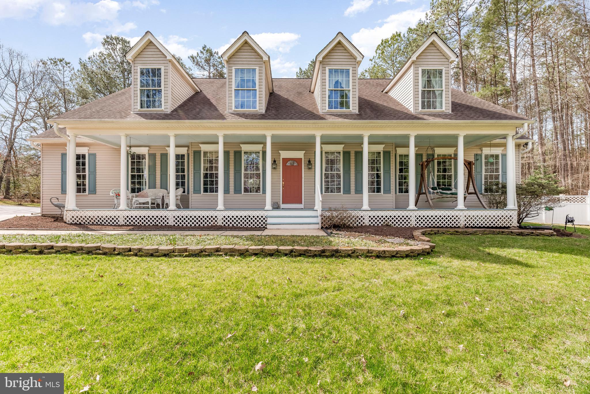 PINE LAKE - Residential