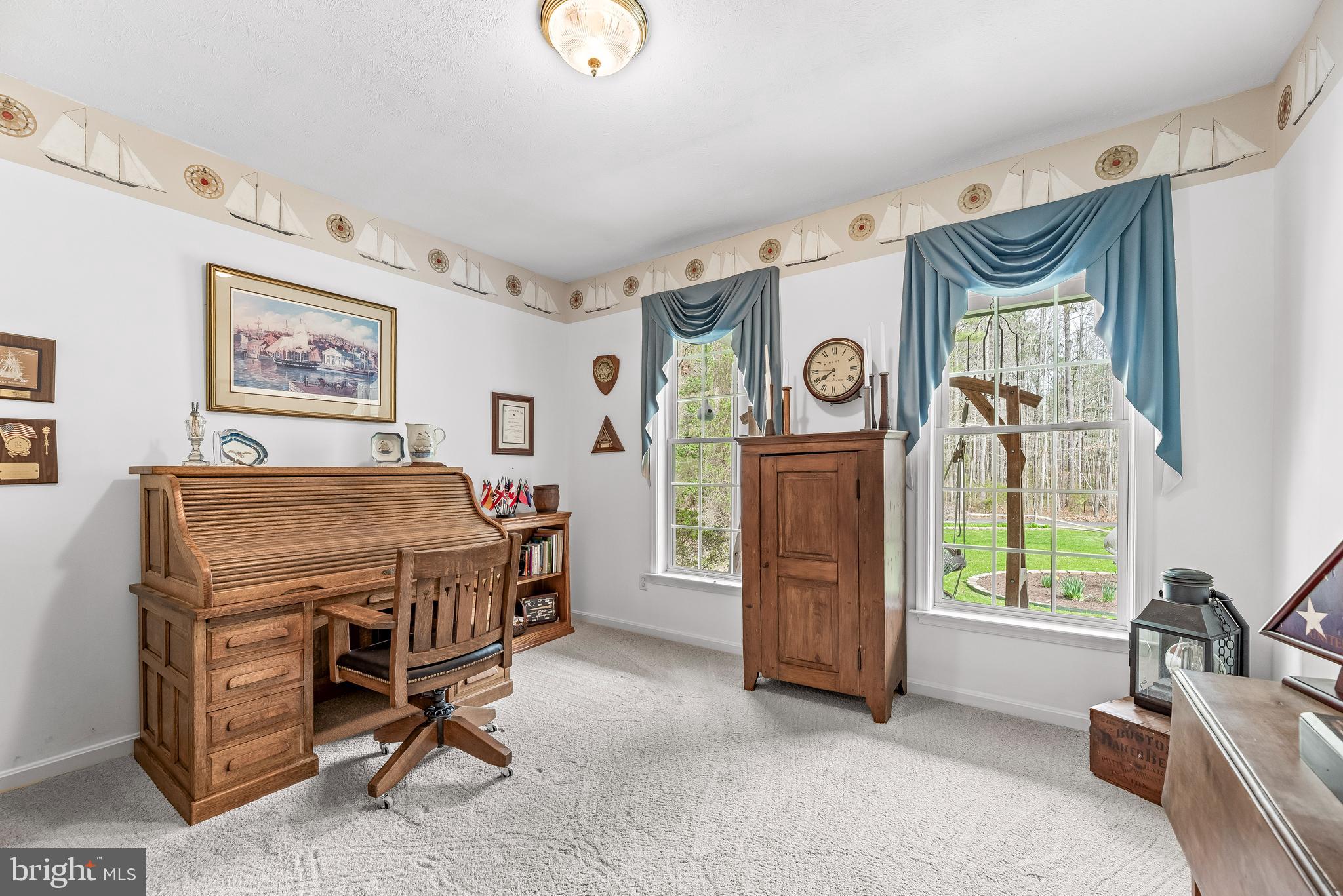 PINE LAKE - Residential