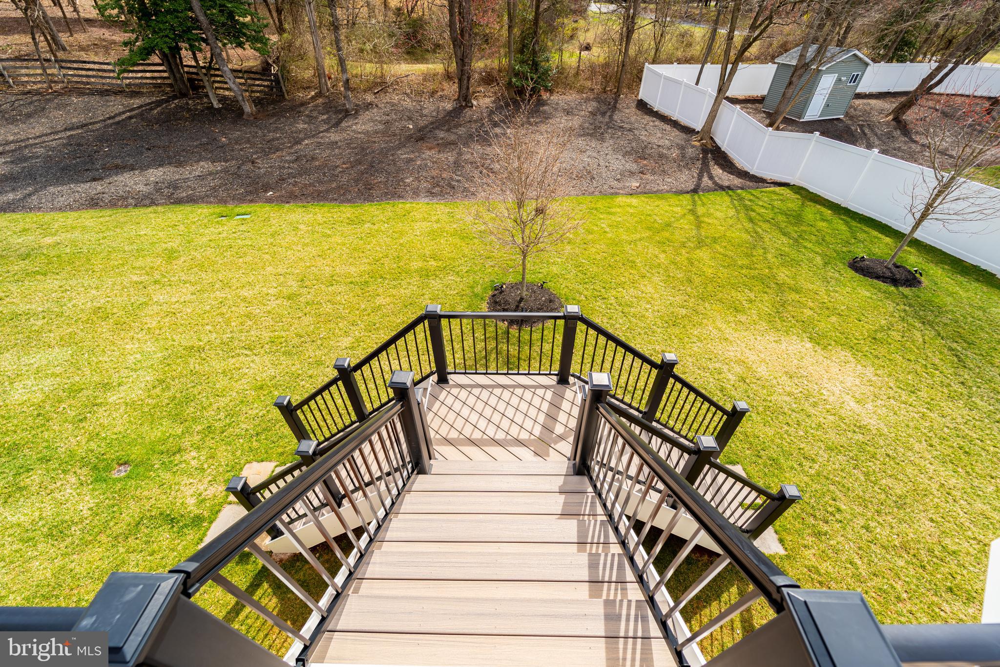 SUMMERHOUSE LANDING - Residential