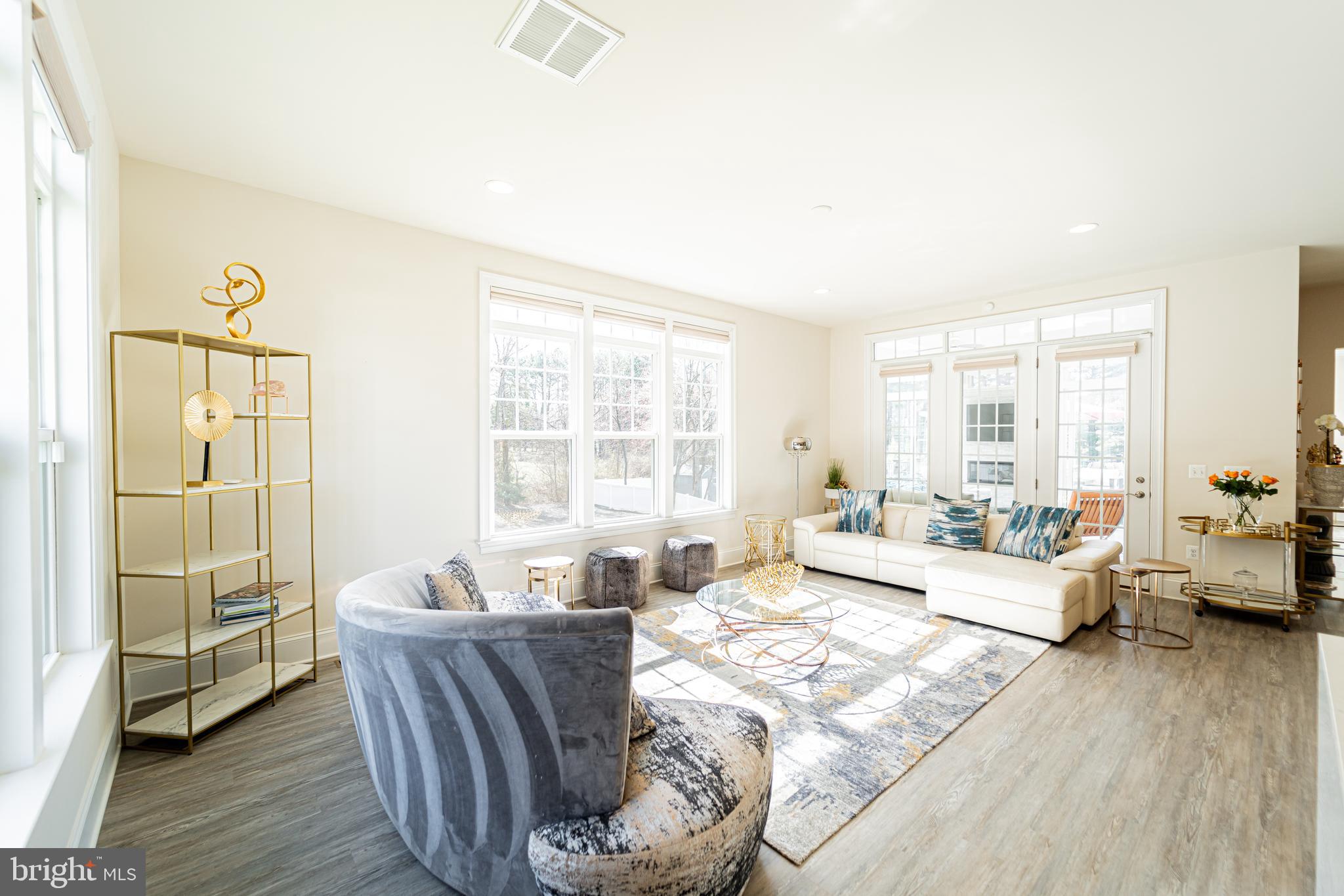 SUMMERHOUSE LANDING - Residential