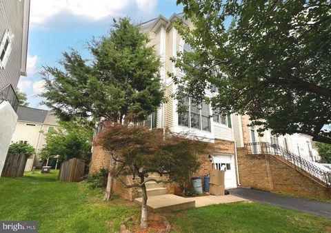 14552 WOODGATE MANOR PL CENTREVILLE VA 20120