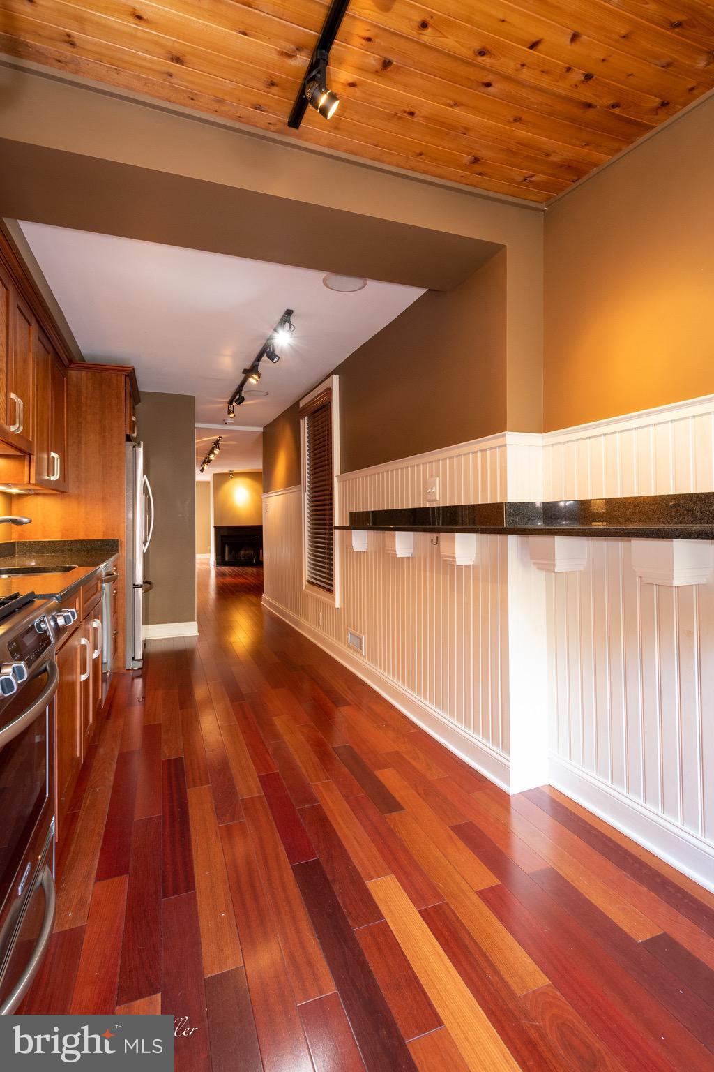 FEDERAL HILL HISTORIC DISTRICT - Residential Lease