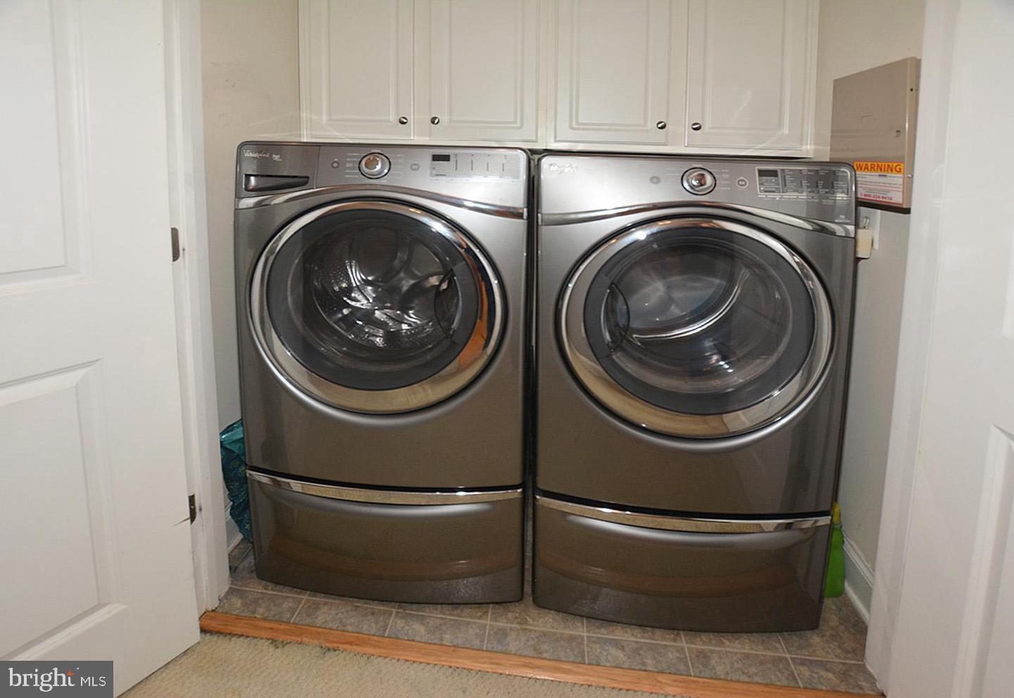 POTOMAC CLUB CONDOMINIUMS - Residential Lease