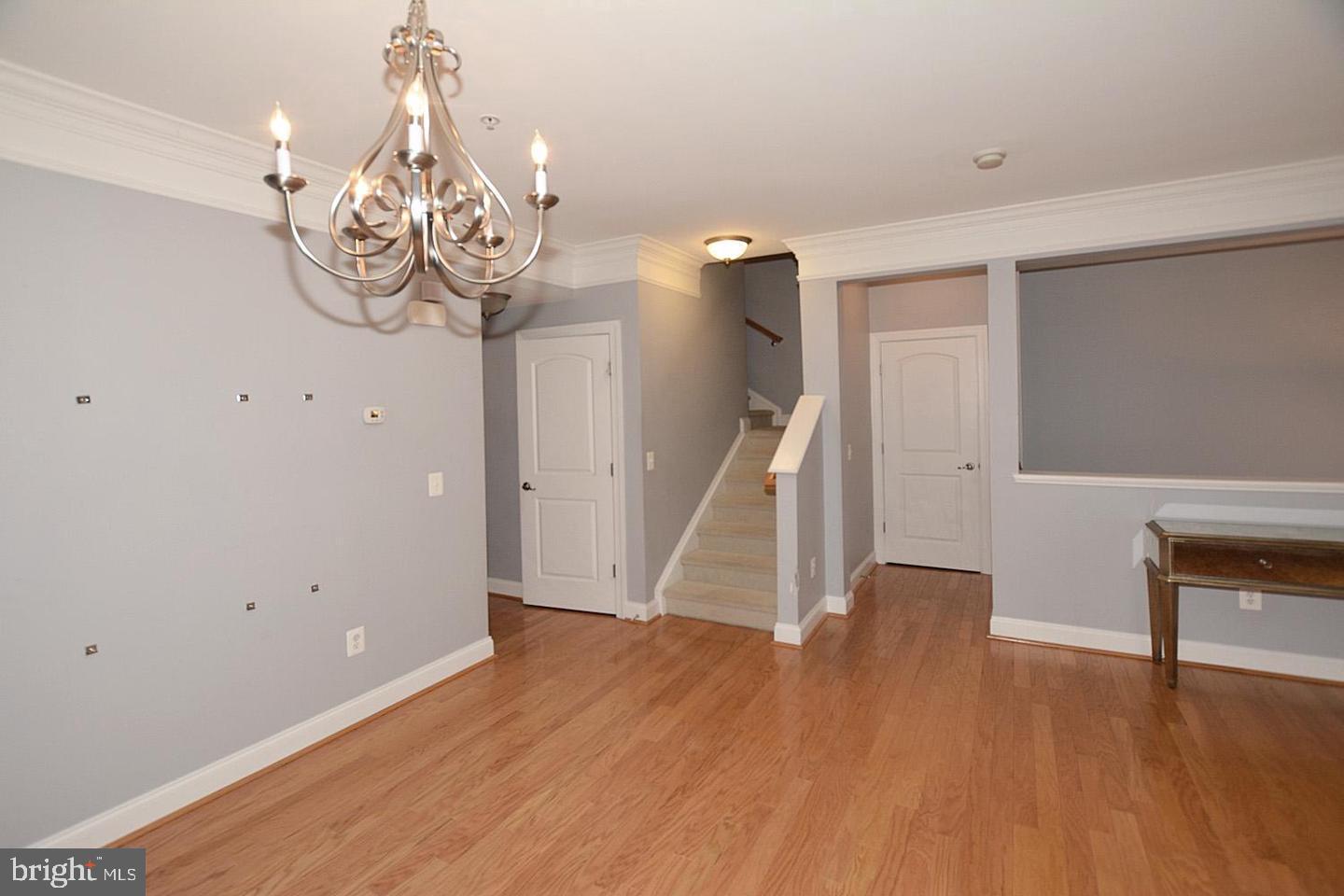 POTOMAC CLUB CONDOMINIUMS - Residential Lease