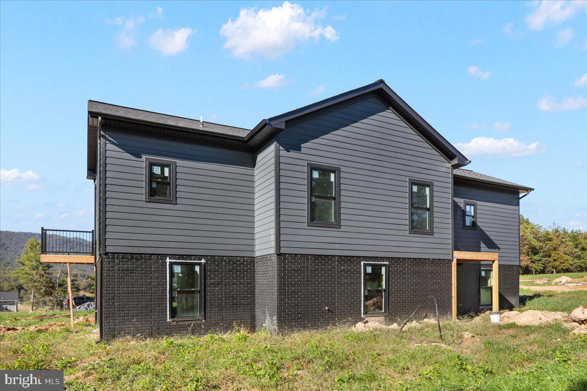 TRANQUIL LANE - LOT 8