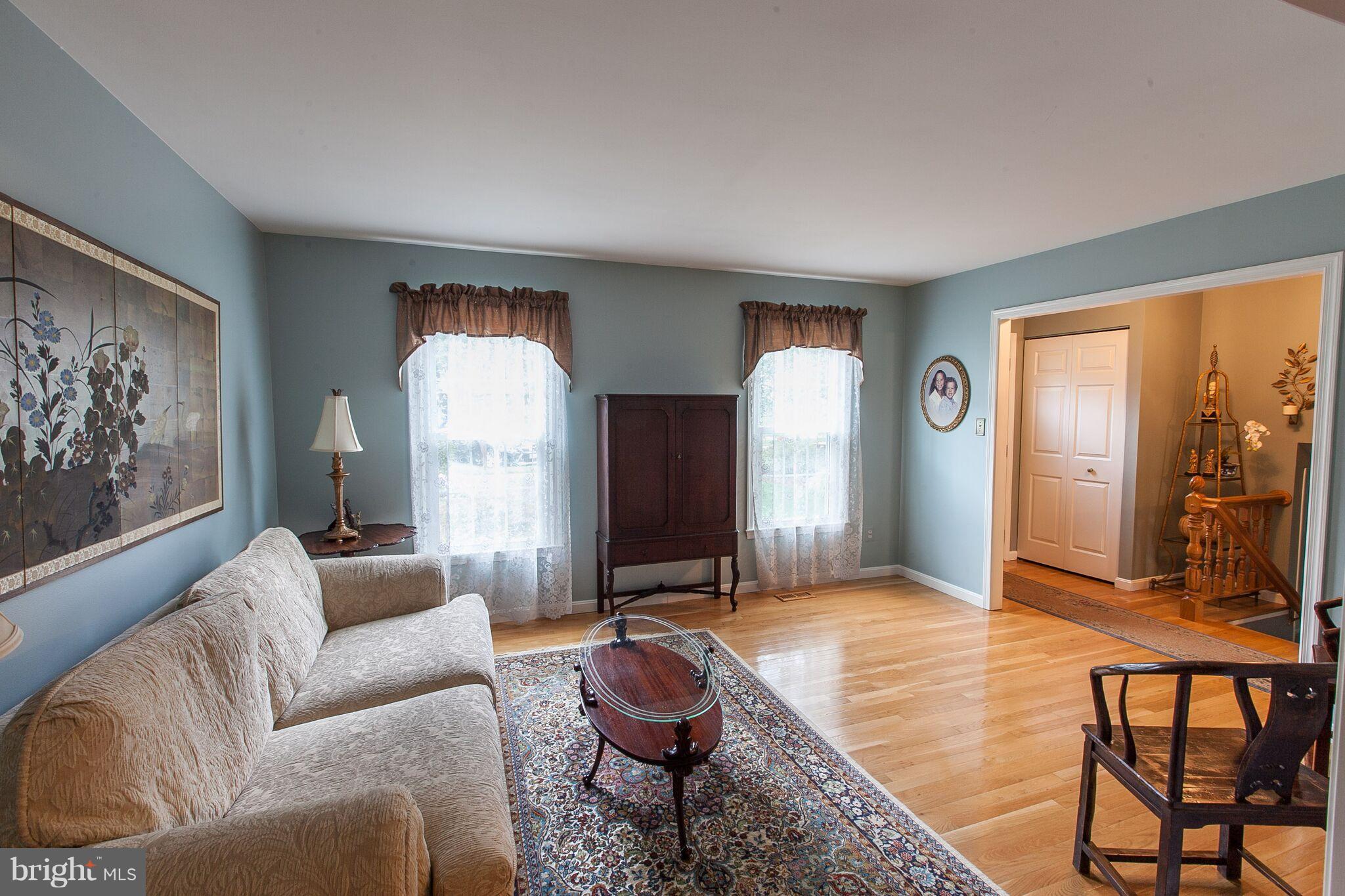 LAKE BRADDOCK - Residential