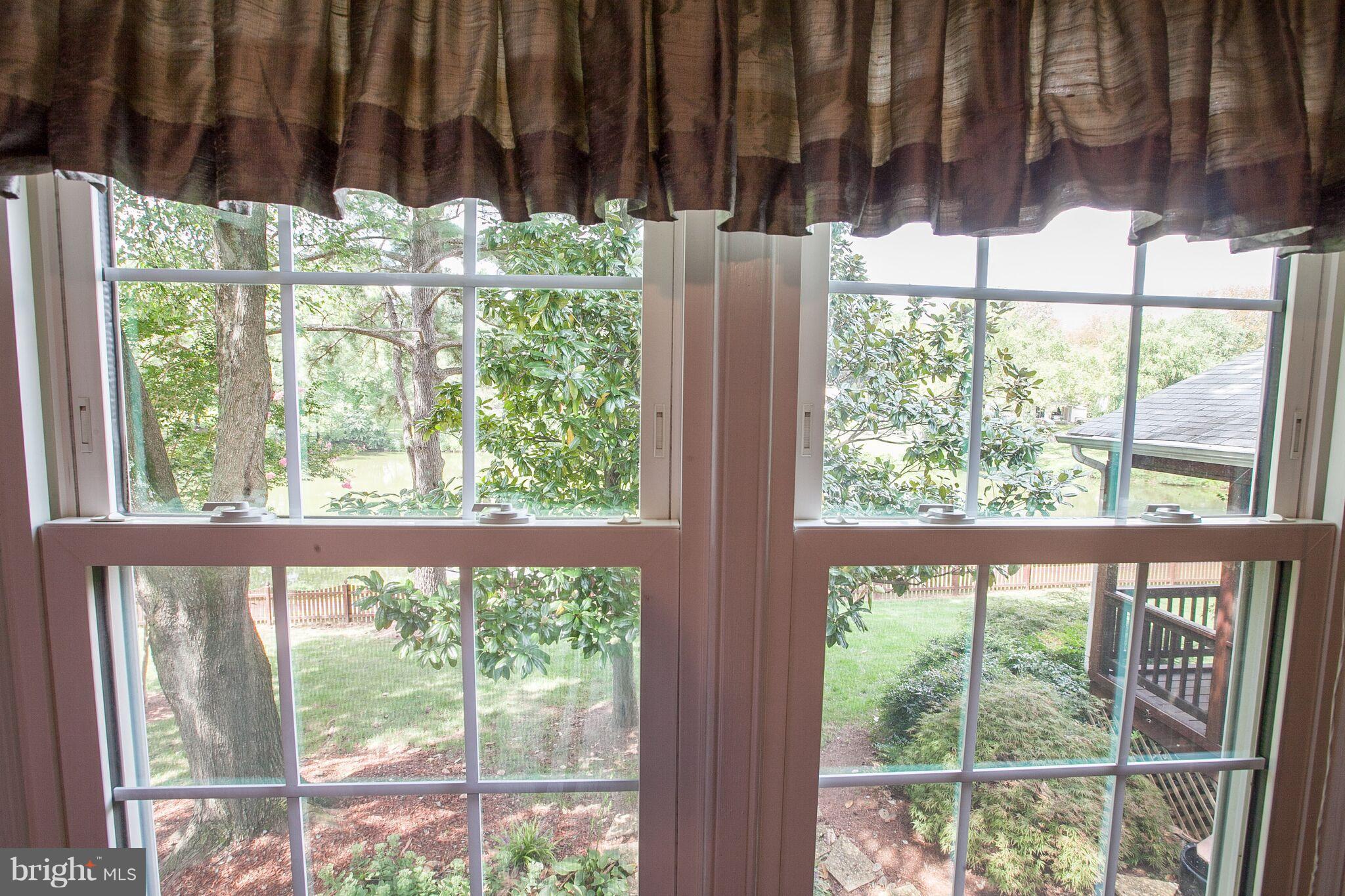 LAKE BRADDOCK - Residential