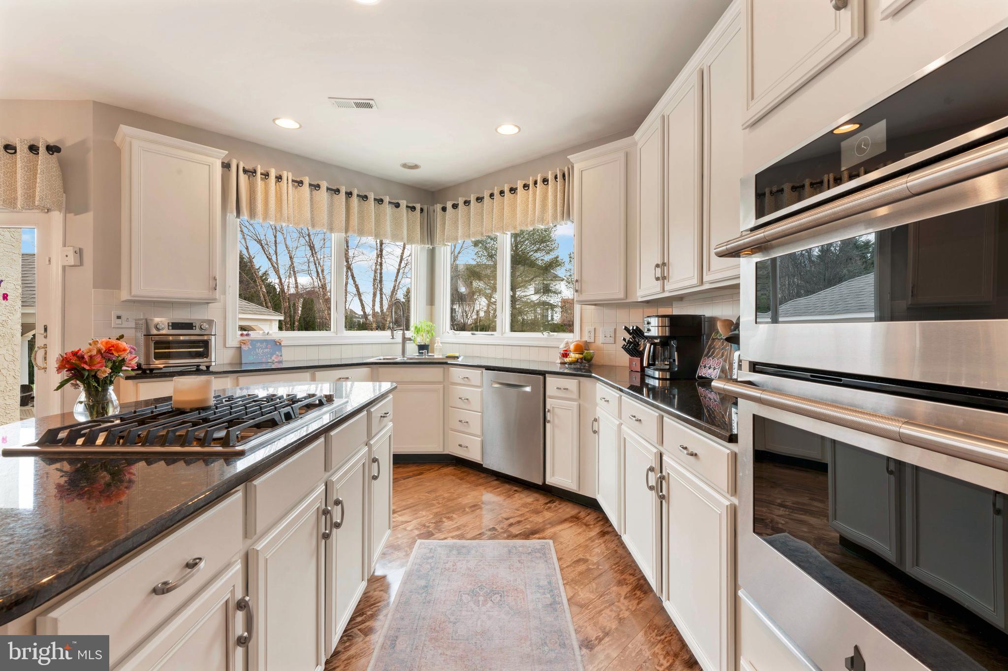 NORTHAMPTON HUNT - Residential